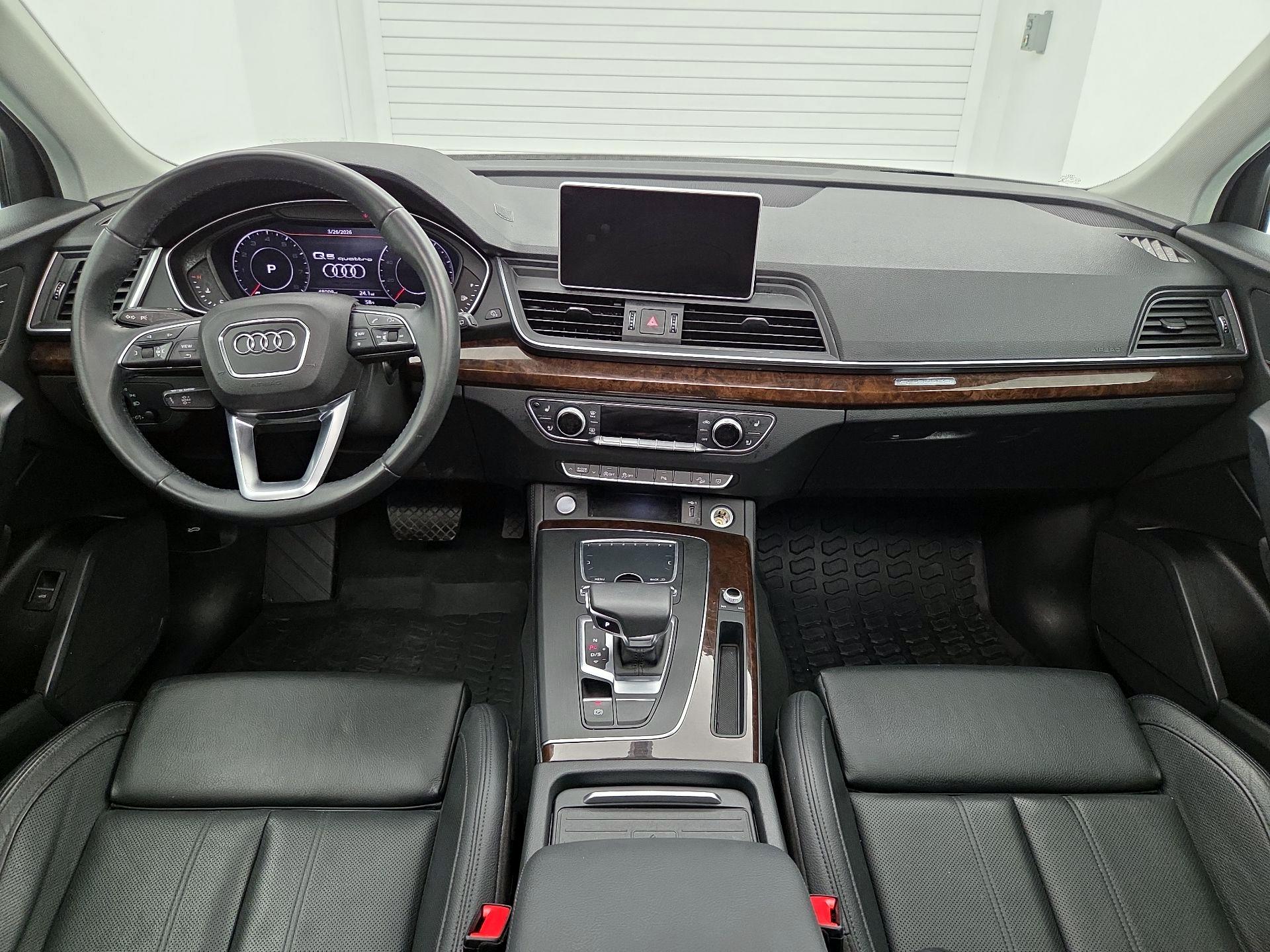 Thumbnail: 2020 Audi Q5 - 9