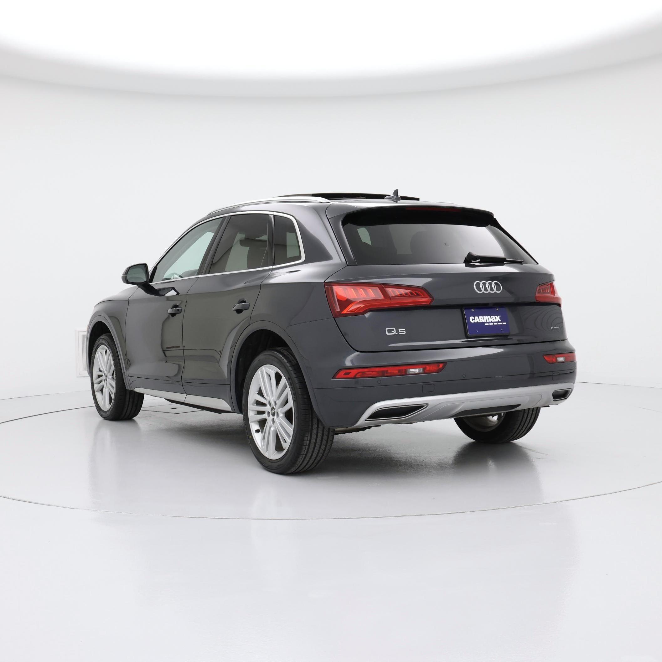 Thumbnail: 2020 Audi Q5 - 2