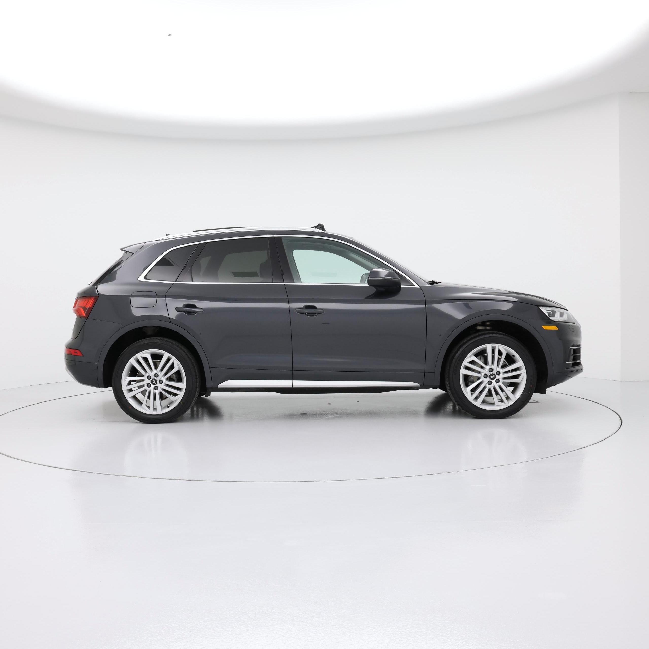 Thumbnail: 2020 Audi Q5 - 7