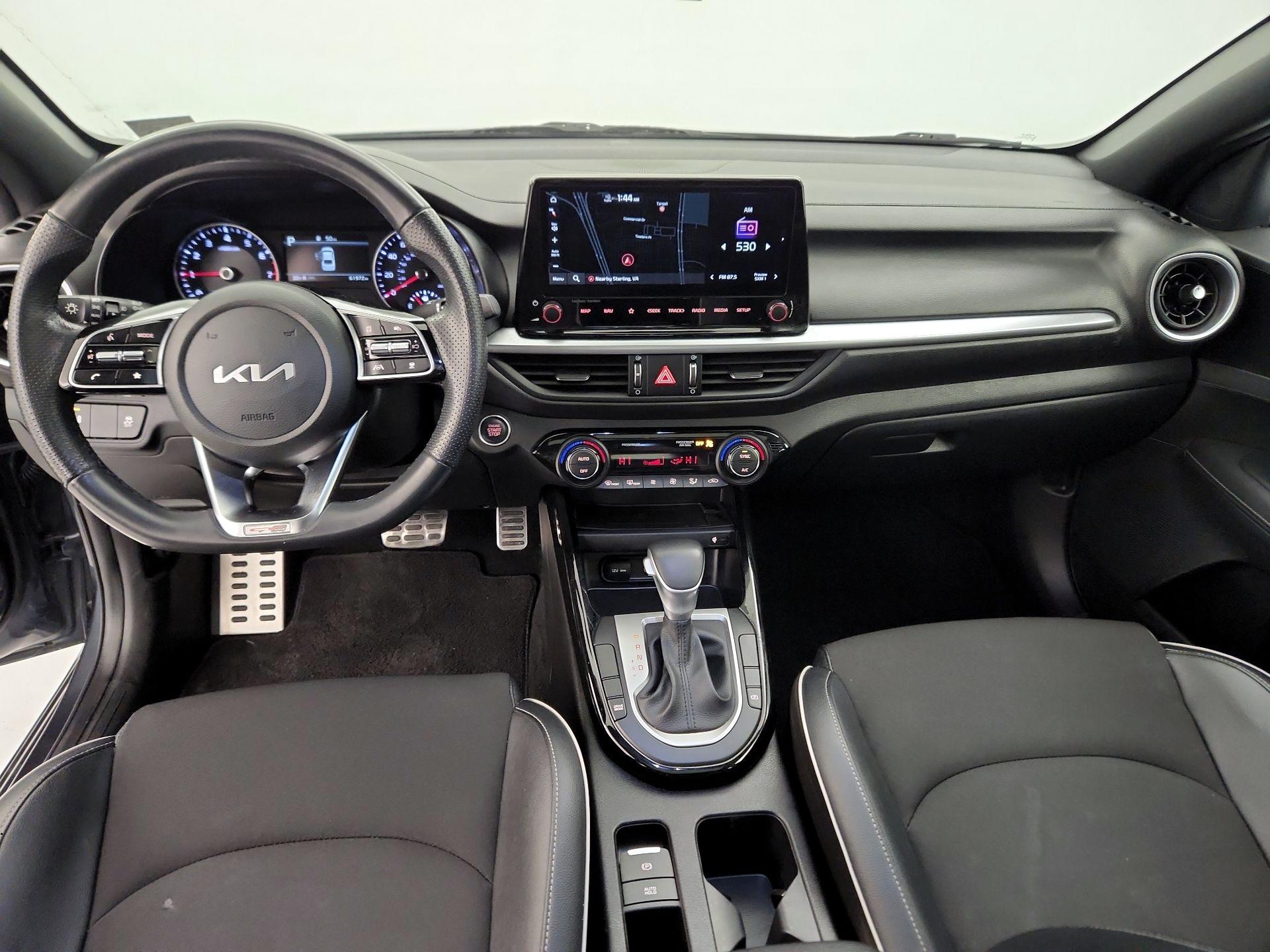 Thumbnail: 2023 Kia Forte - 9