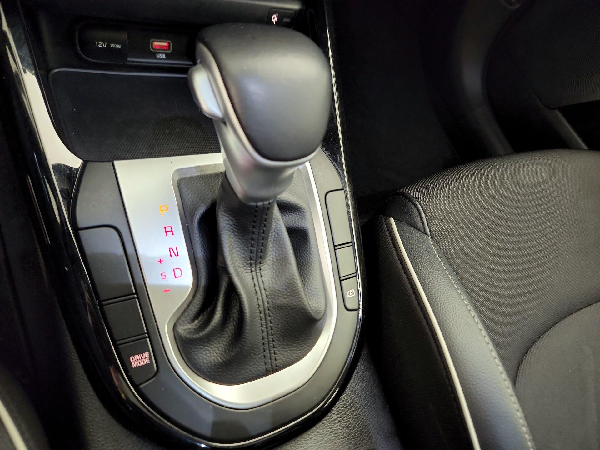 Thumbnail: 2023 Kia Forte - 18