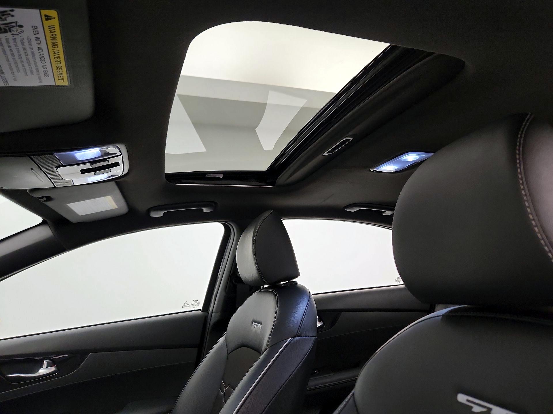 Thumbnail: 2023 Kia Forte - 20