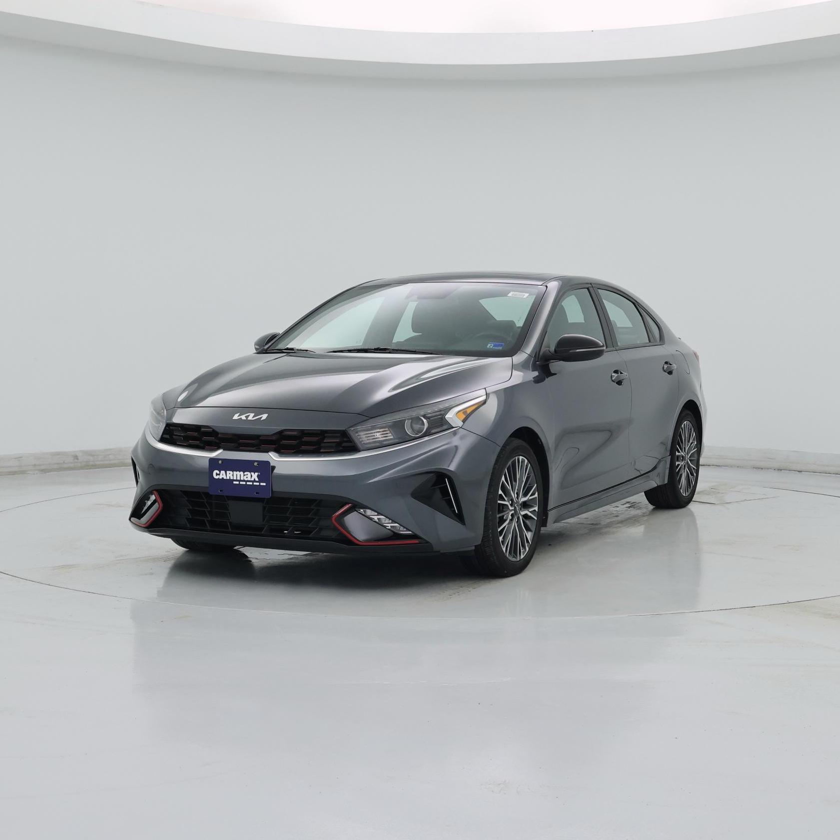 Thumbnail: 2023 Kia Forte - 4