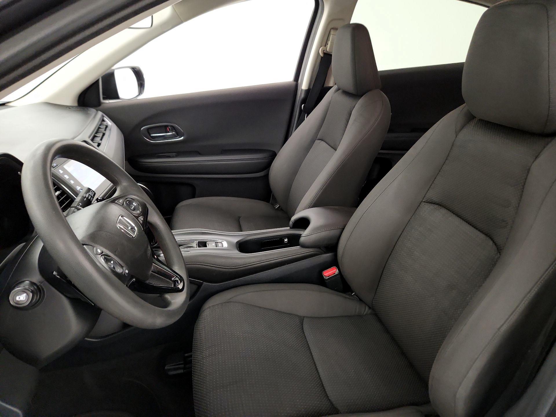 Thumbnail: 2019 Honda HR-V - 11