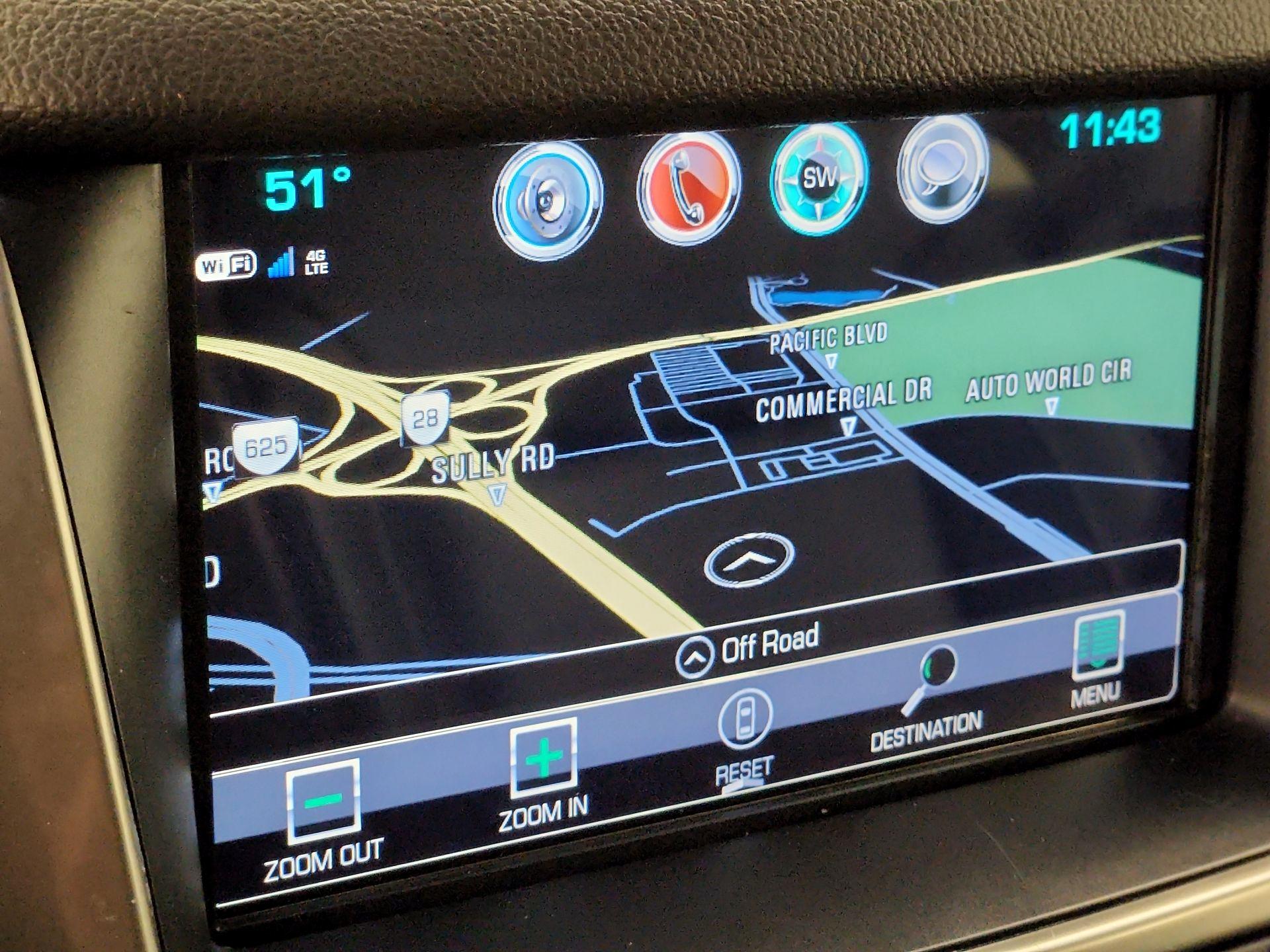 Thumbnail: 2019 Chevrolet Suburban - 14