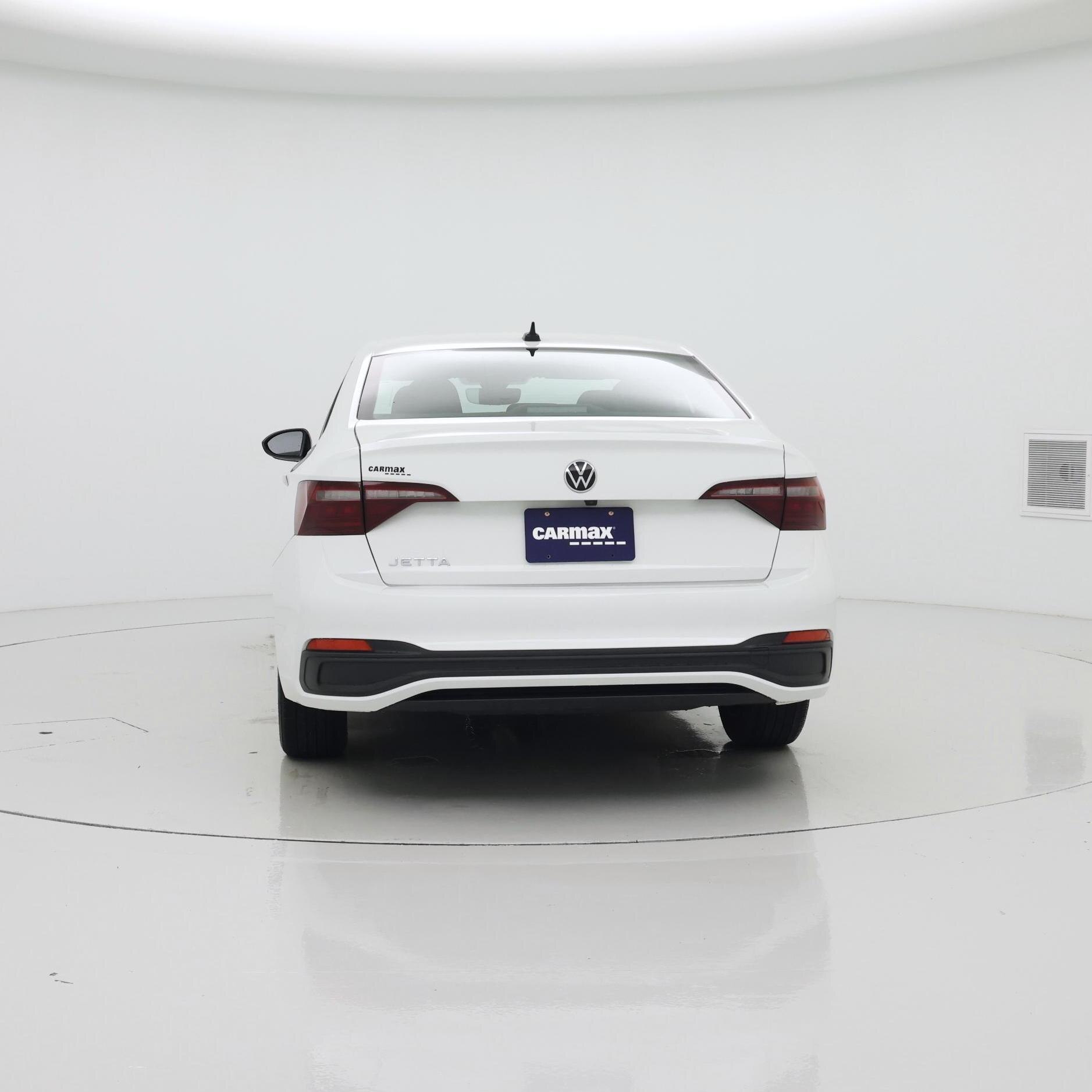 Thumbnail: 2023 Volkswagen Jetta - 6