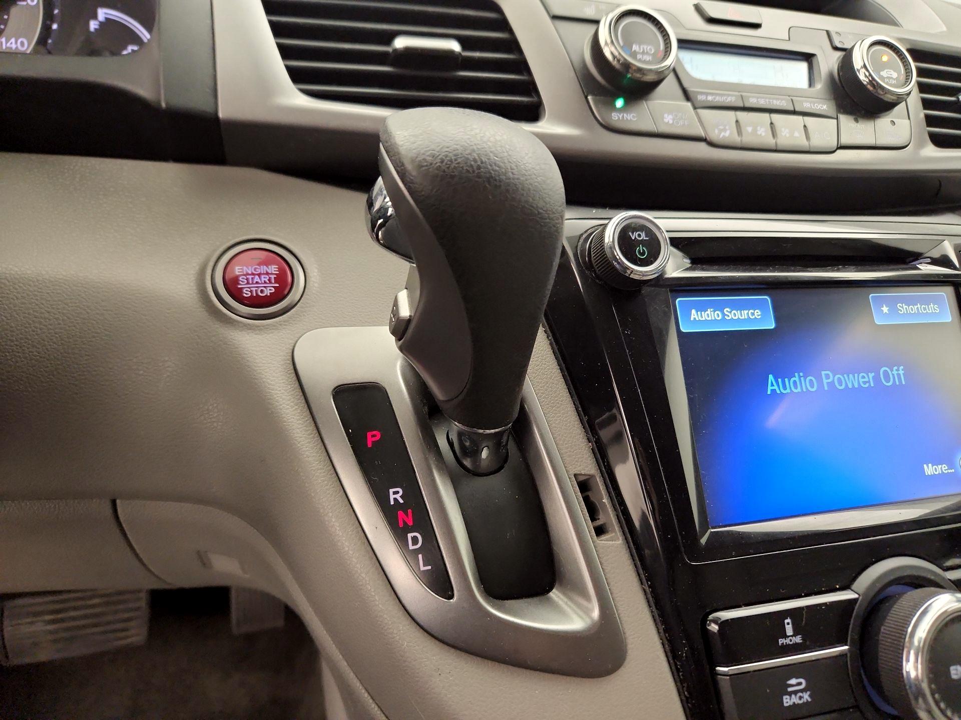 Thumbnail: 2016 Honda Odyssey - 17