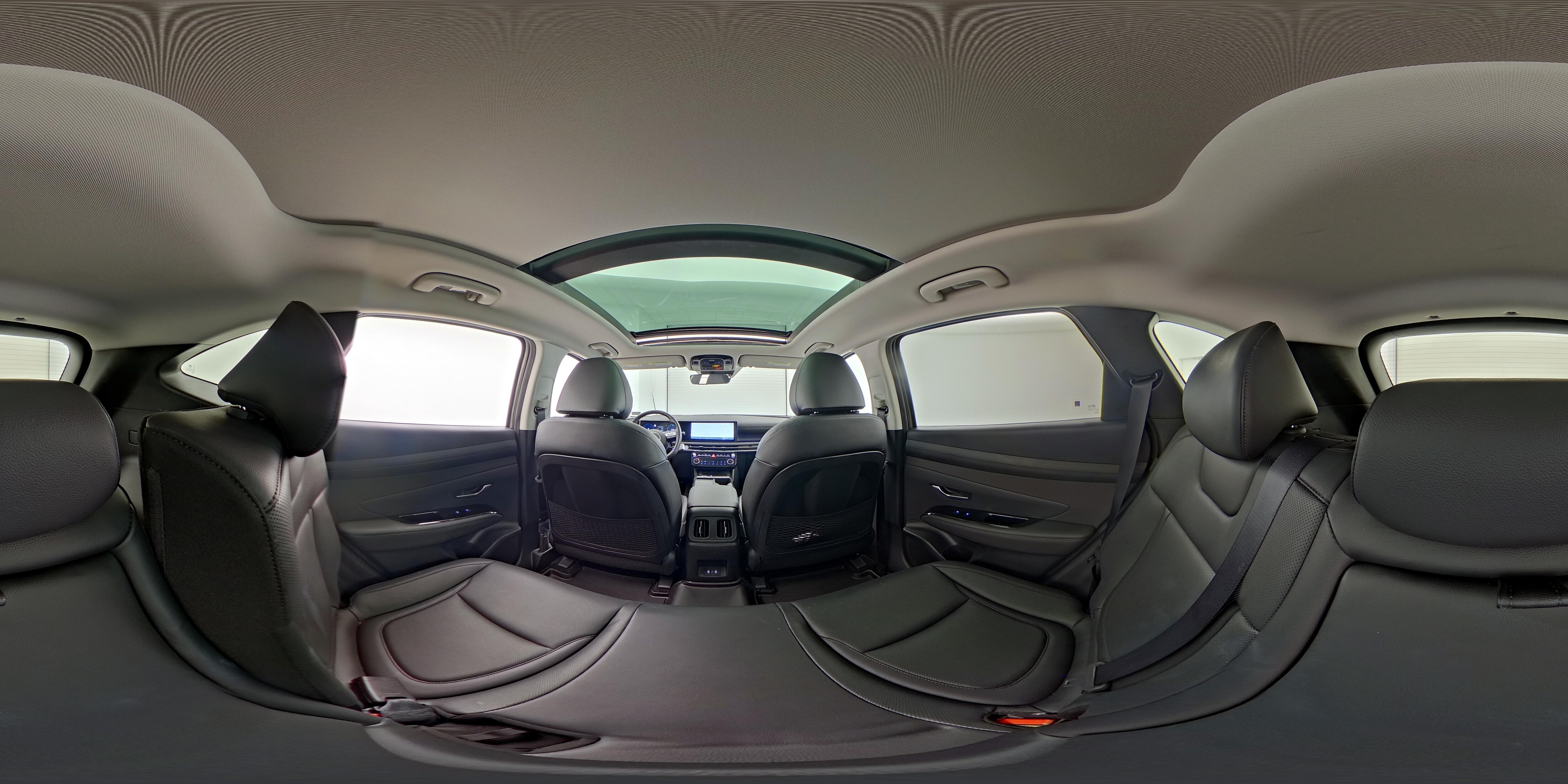 2025 Hyundai Tucson Limited - Photo 27