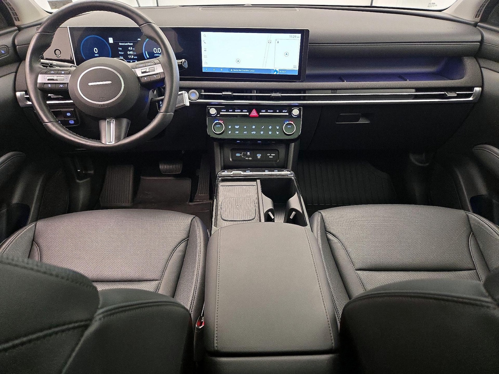 2025 Hyundai Tucson Limited - Photo 10