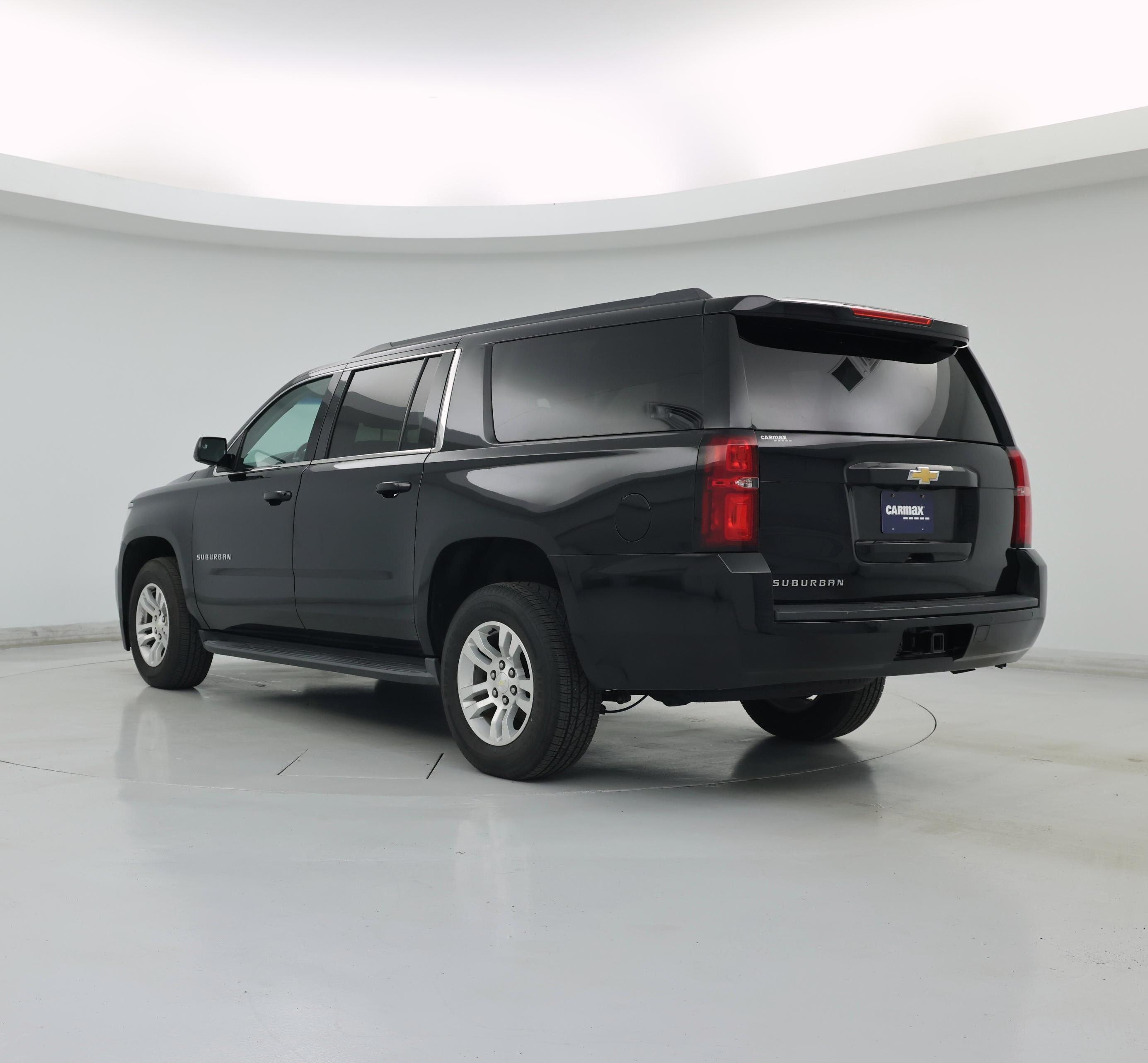 Thumbnail: 2019 Chevrolet Suburban - 2