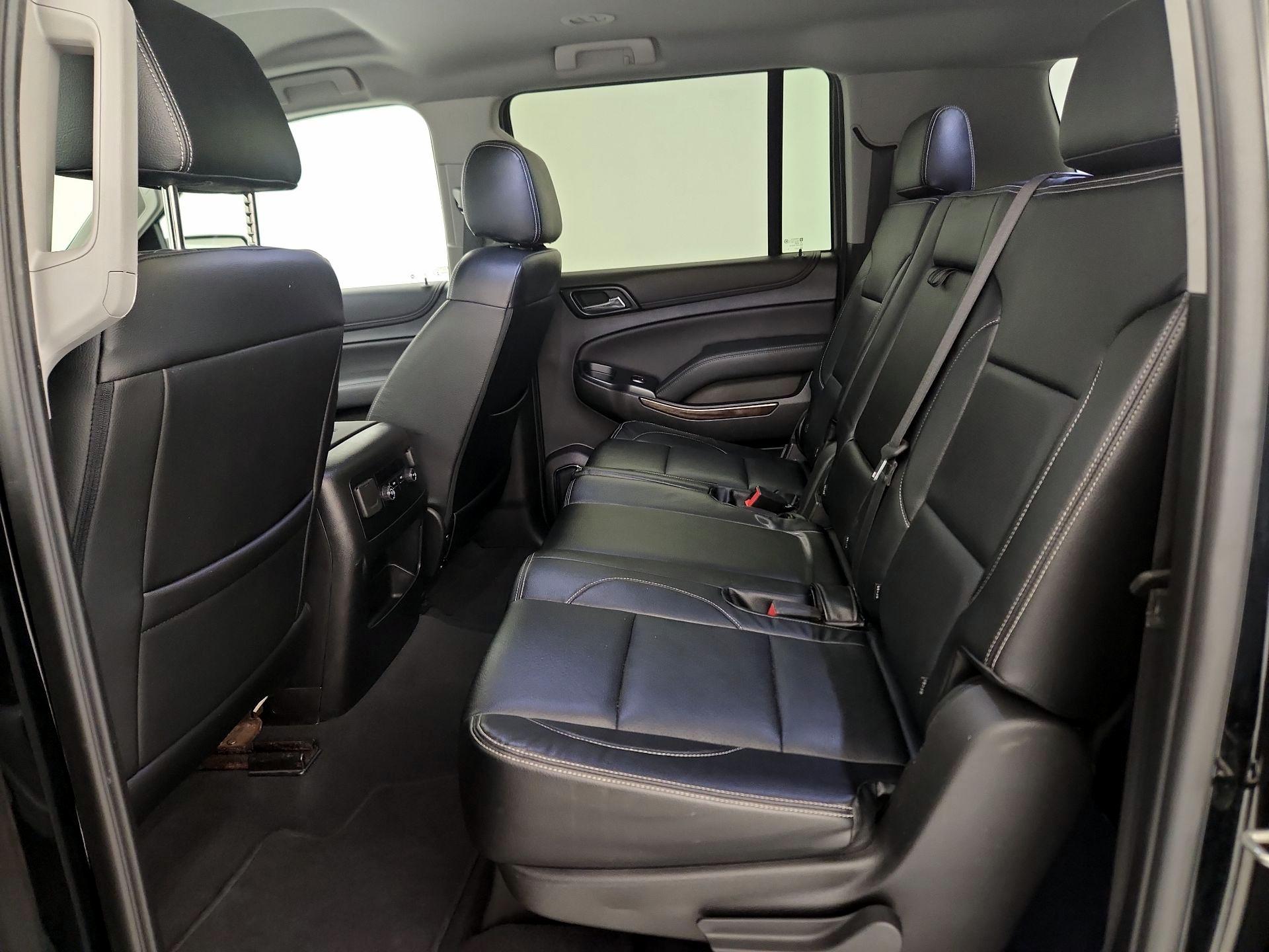 Thumbnail: 2019 Chevrolet Suburban - 19