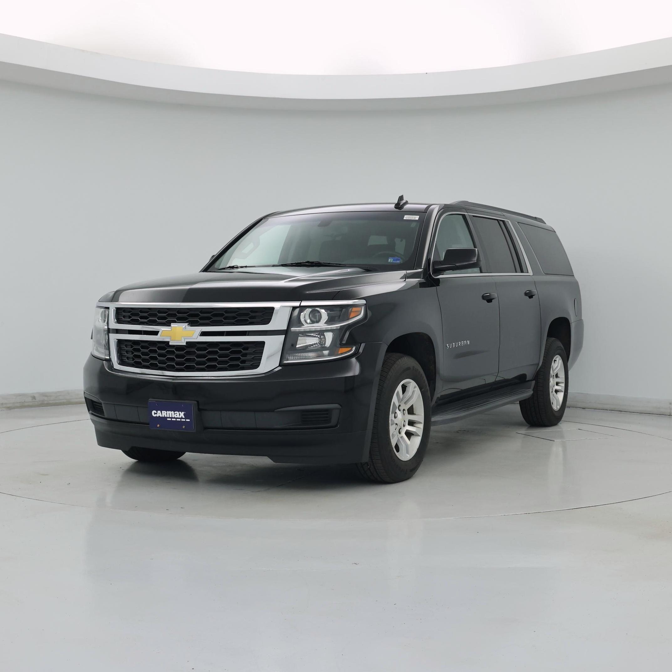 Thumbnail: 2019 Chevrolet Suburban - 4