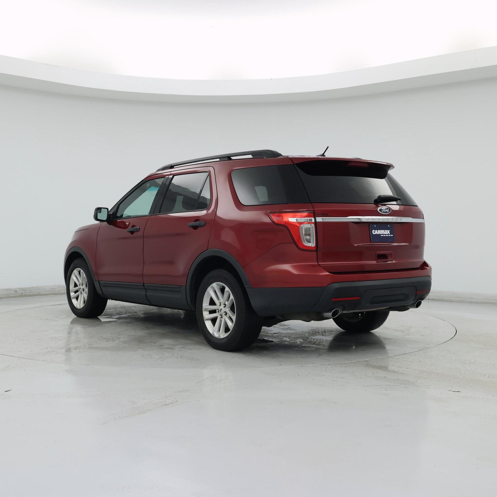 Thumbnail: 2015 Ford Explorer - 2