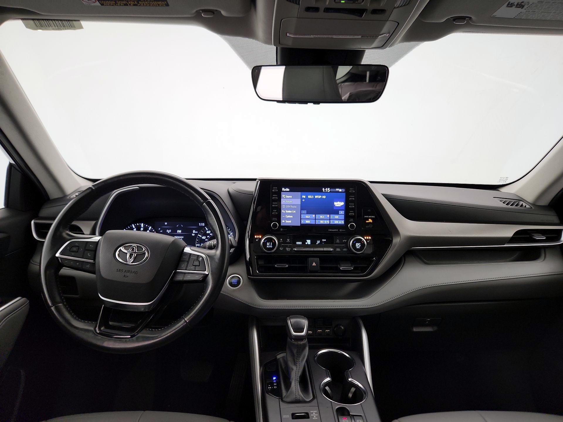 Thumbnail: 2021 Toyota Highlander - 9