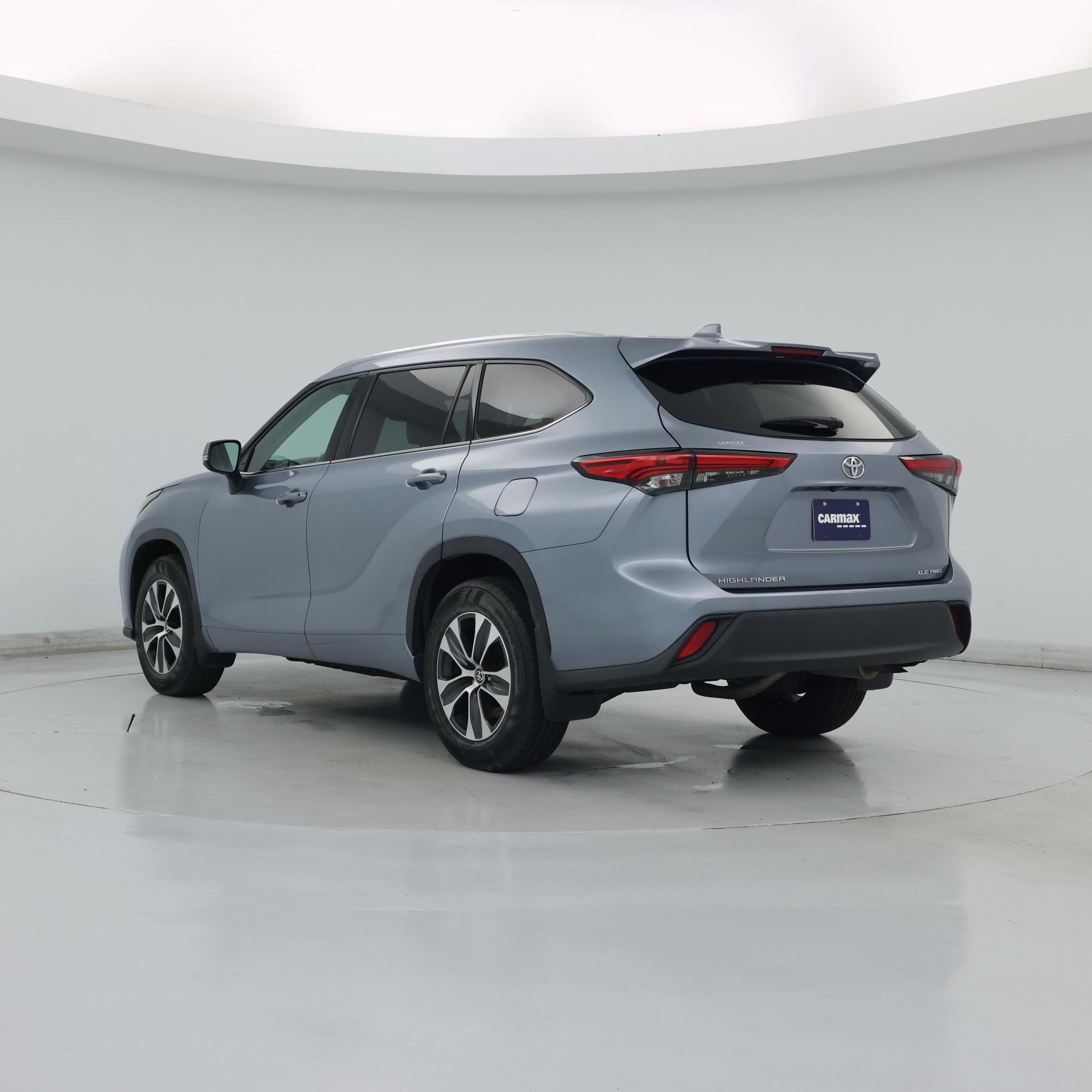 Thumbnail: 2021 Toyota Highlander - 2