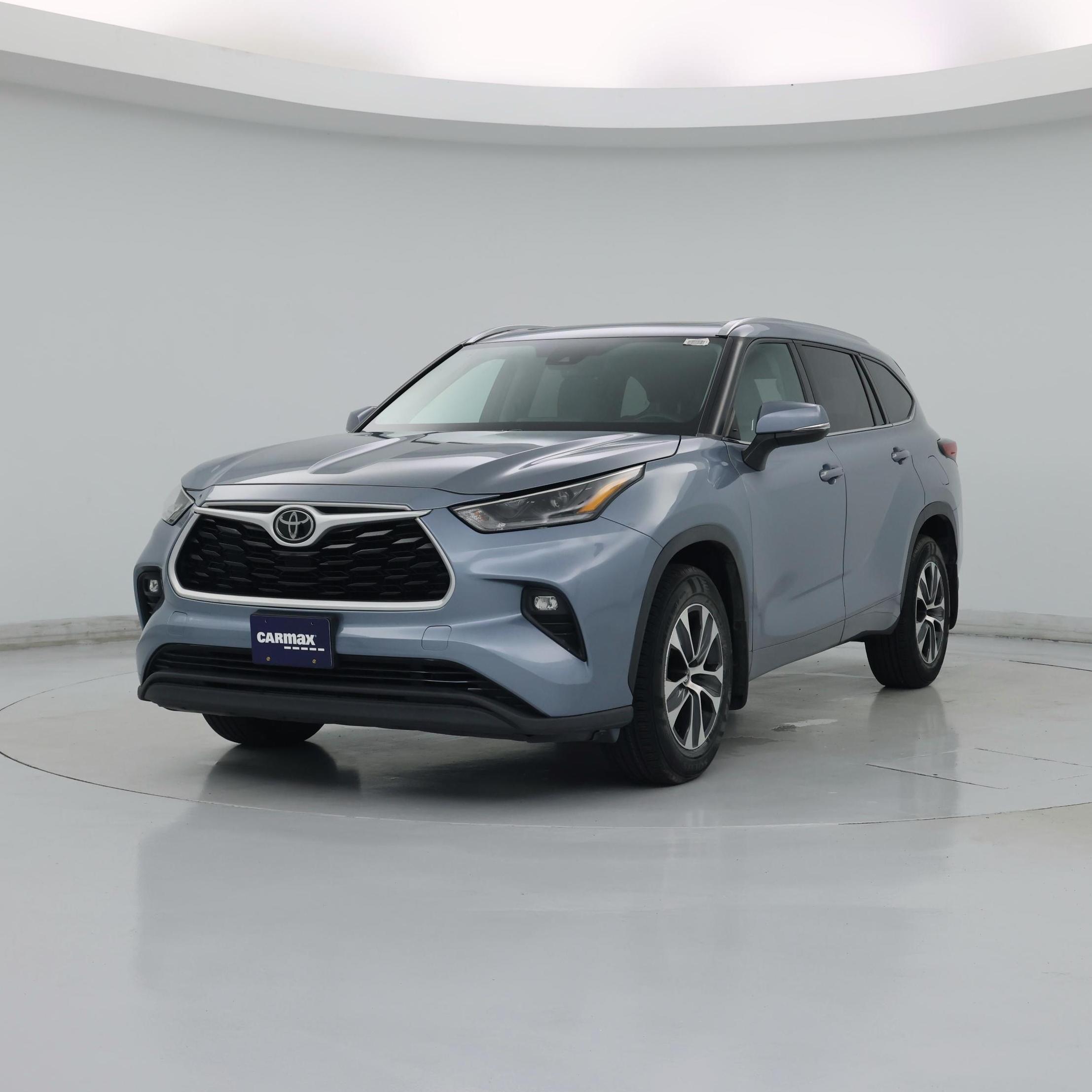 Thumbnail: 2021 Toyota Highlander - 4
