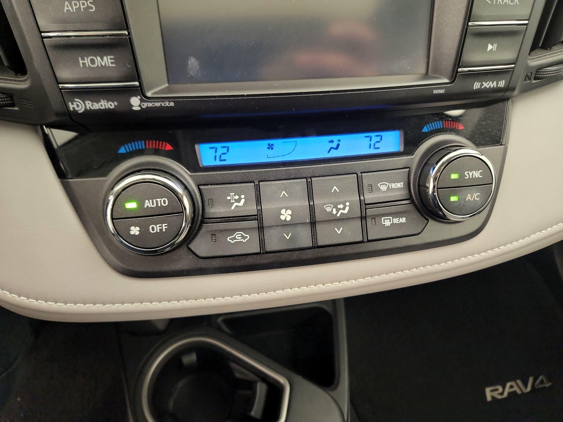 Thumbnail: 2016 Toyota RAV4 - 16