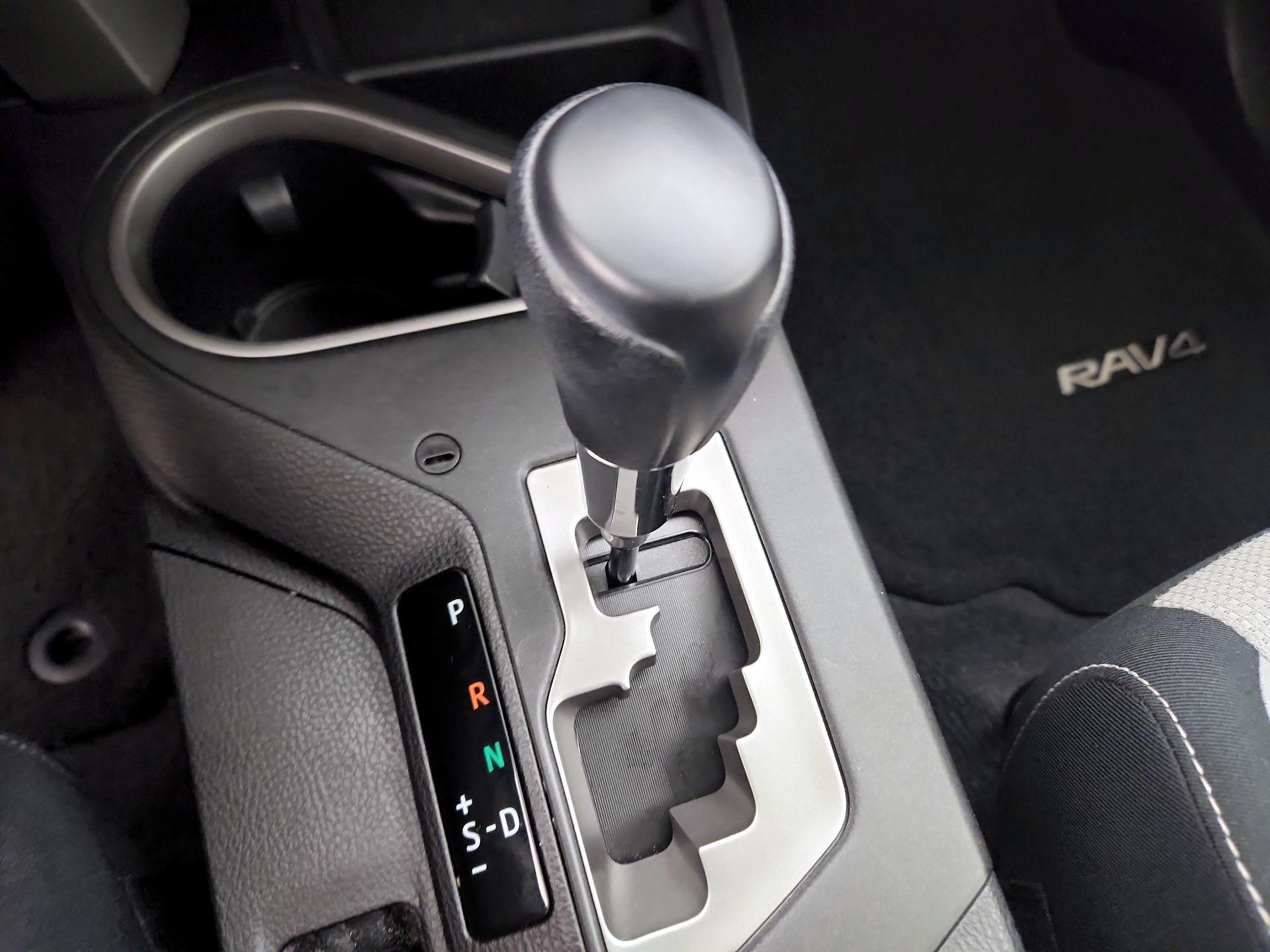 Thumbnail: 2016 Toyota RAV4 - 17