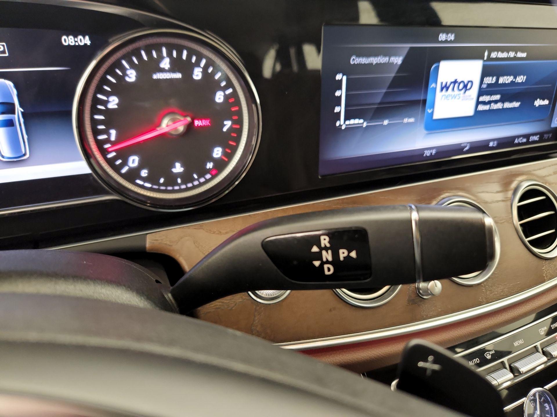 Thumbnail: 2017 Mercedes-Benz E-Class - 17