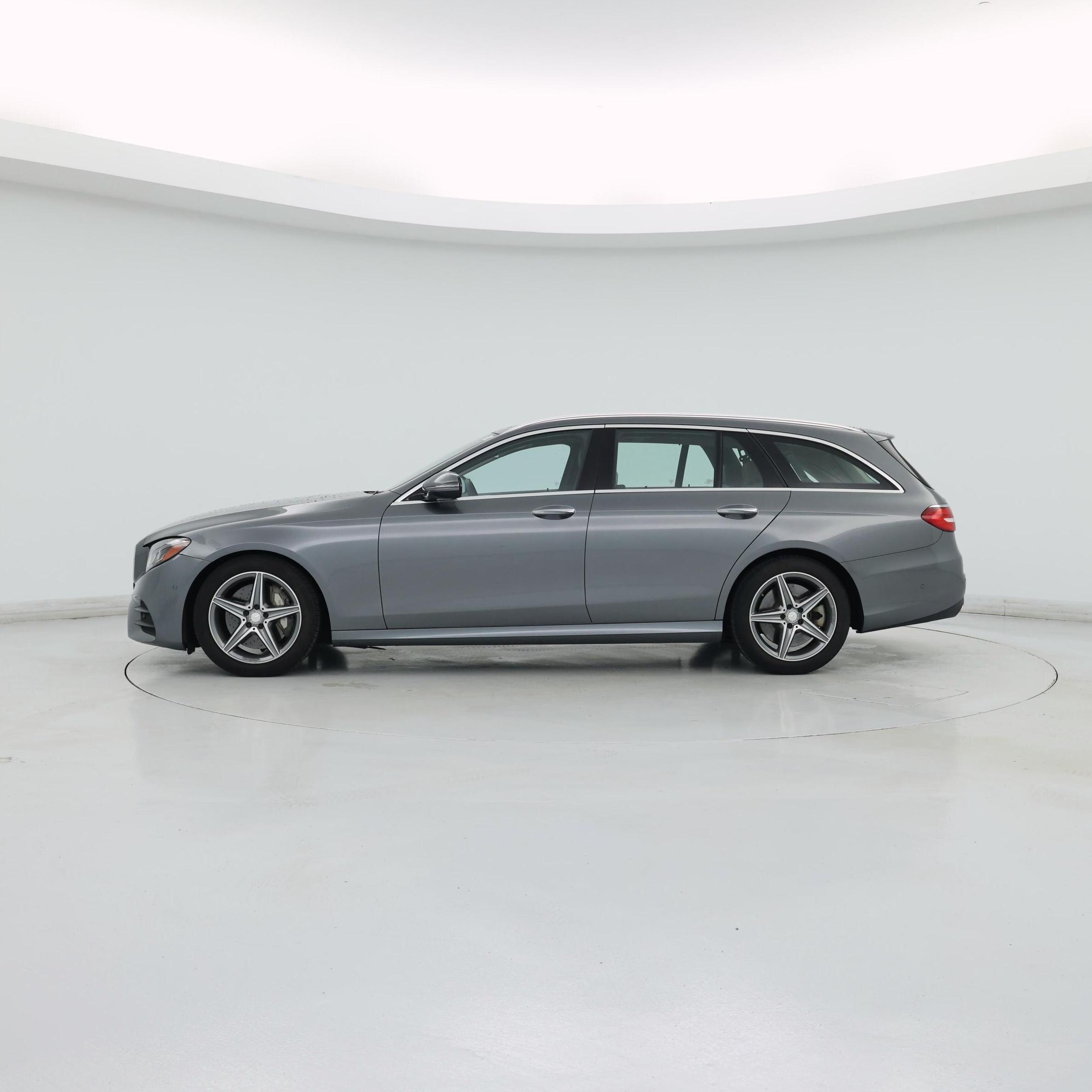 Thumbnail: 2017 Mercedes-Benz E-Class - 3