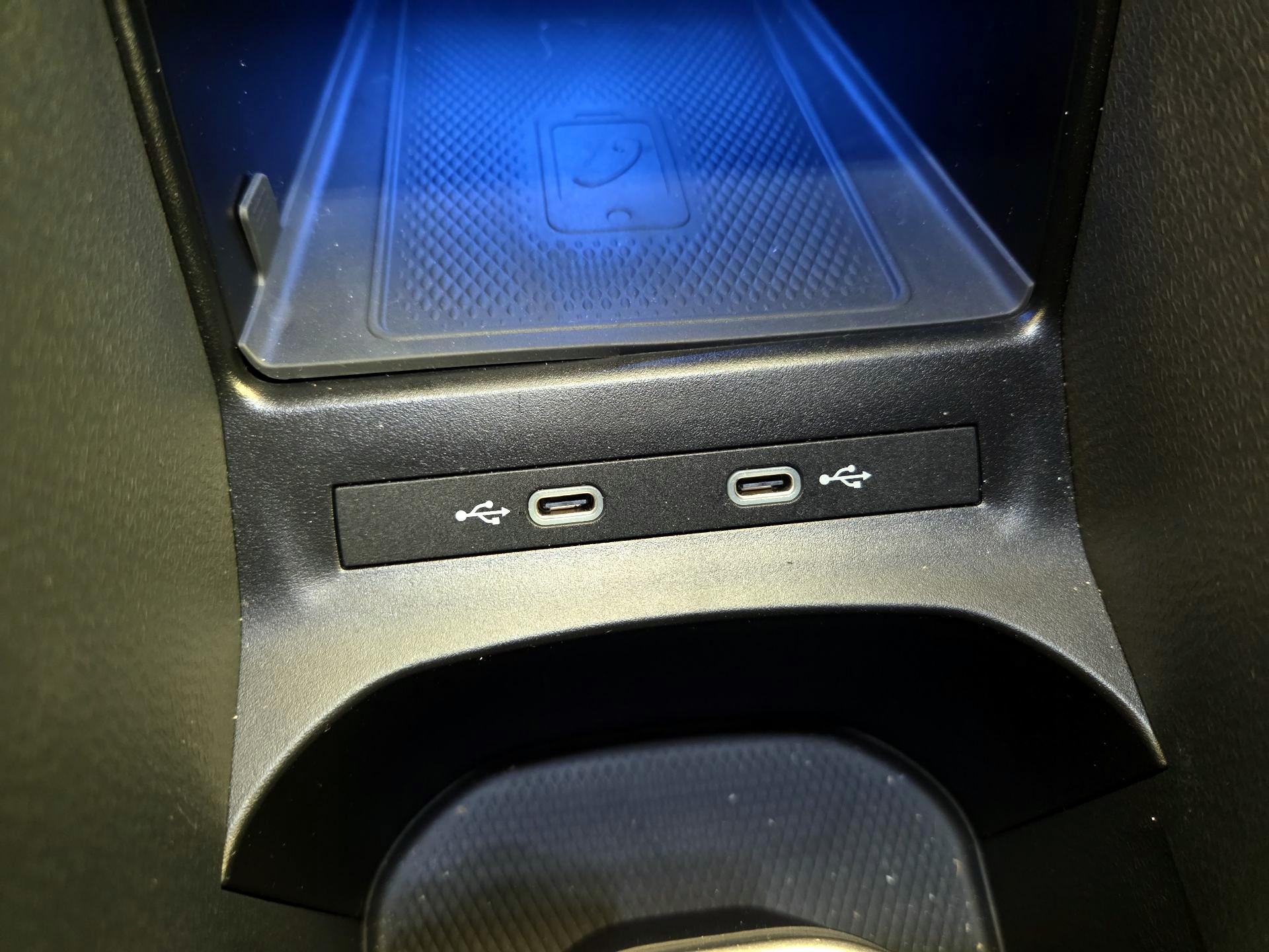 Thumbnail: 2022 Volkswagen ID.4 - 19