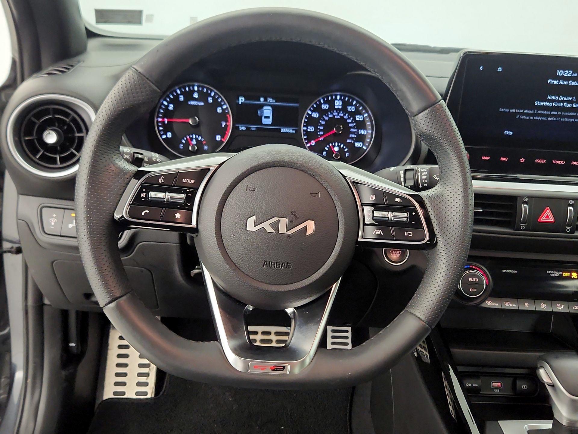 Thumbnail: 2023 Kia Forte - 10