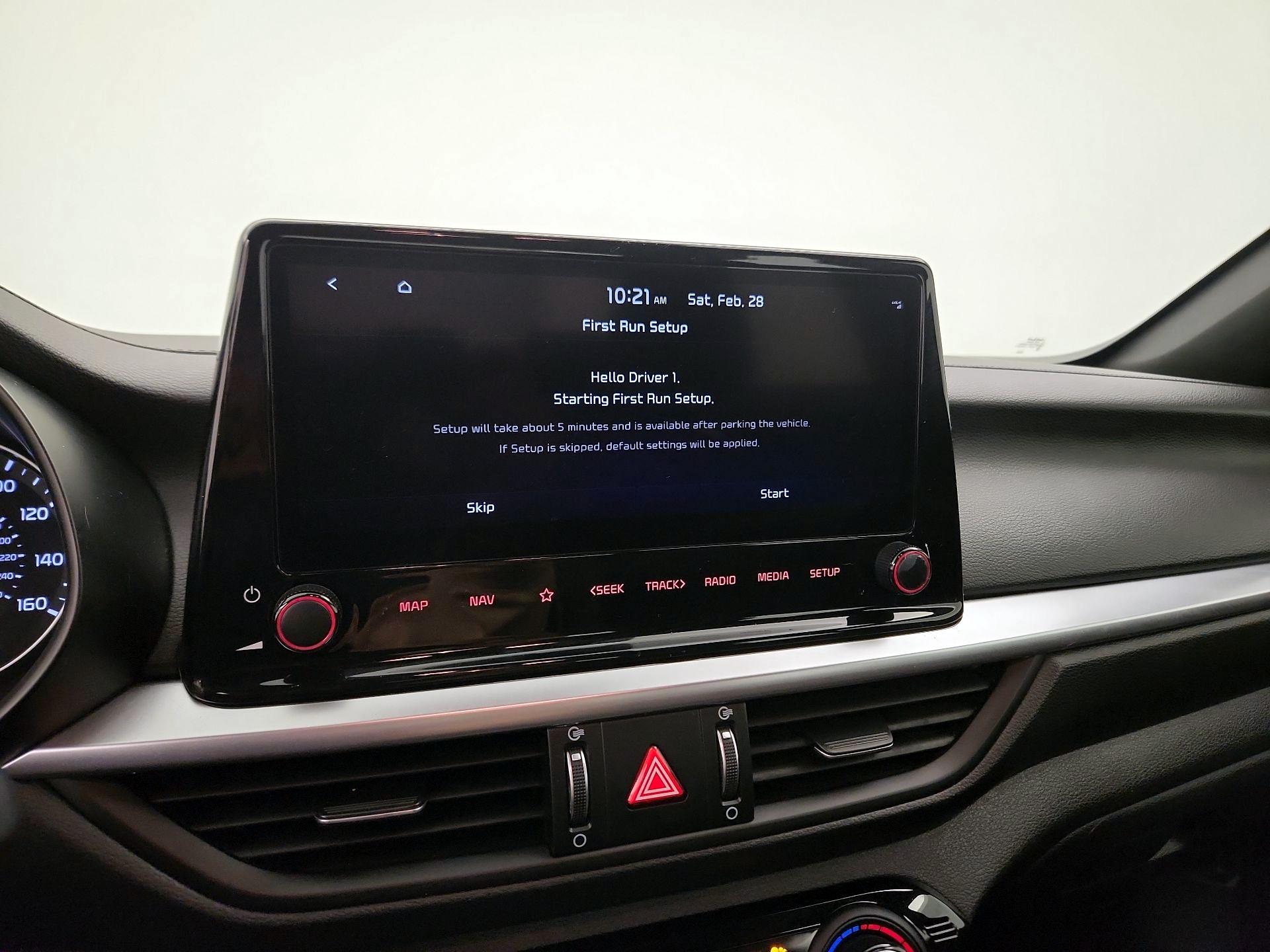 Thumbnail: 2023 Kia Forte - 15