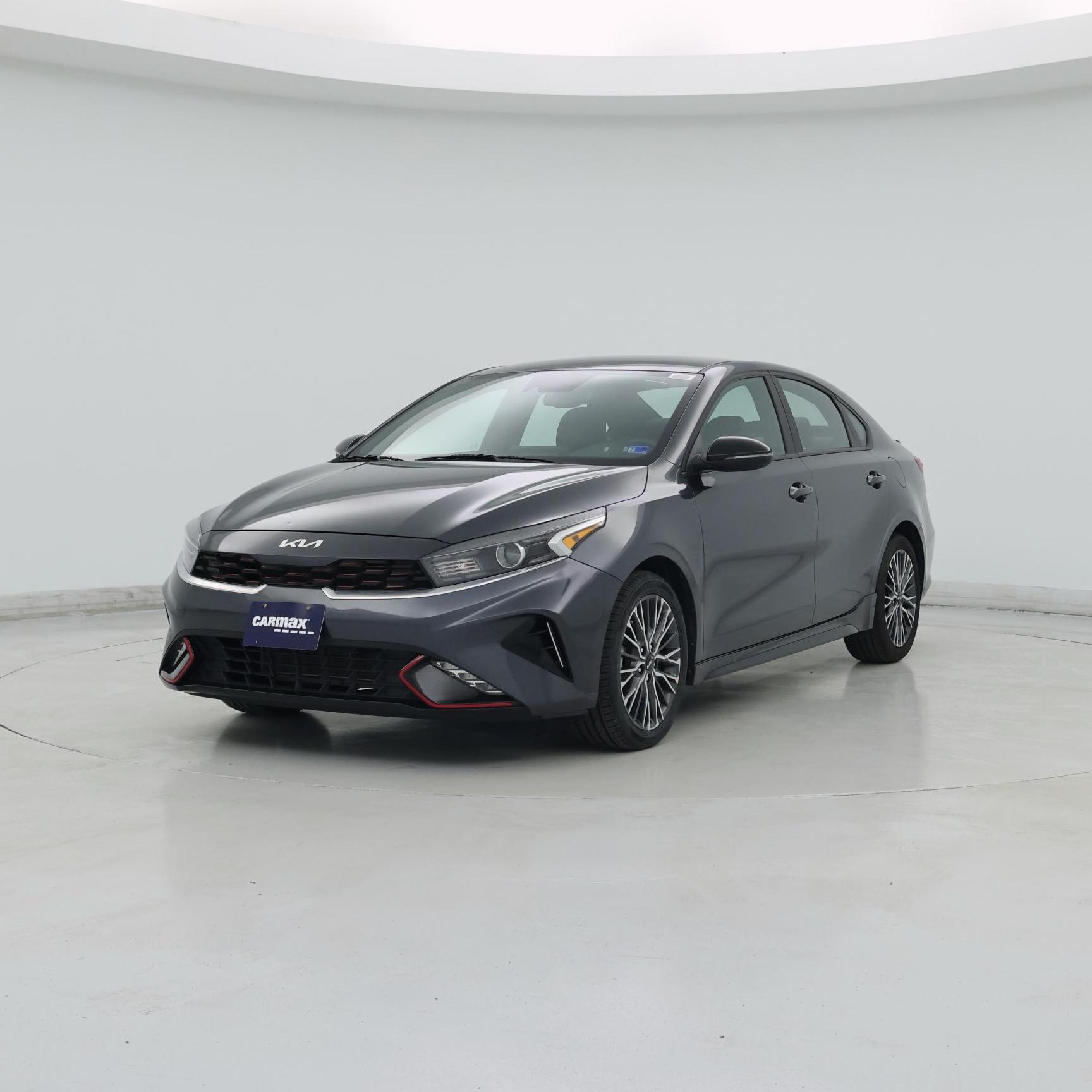 Thumbnail: 2023 Kia Forte - 4