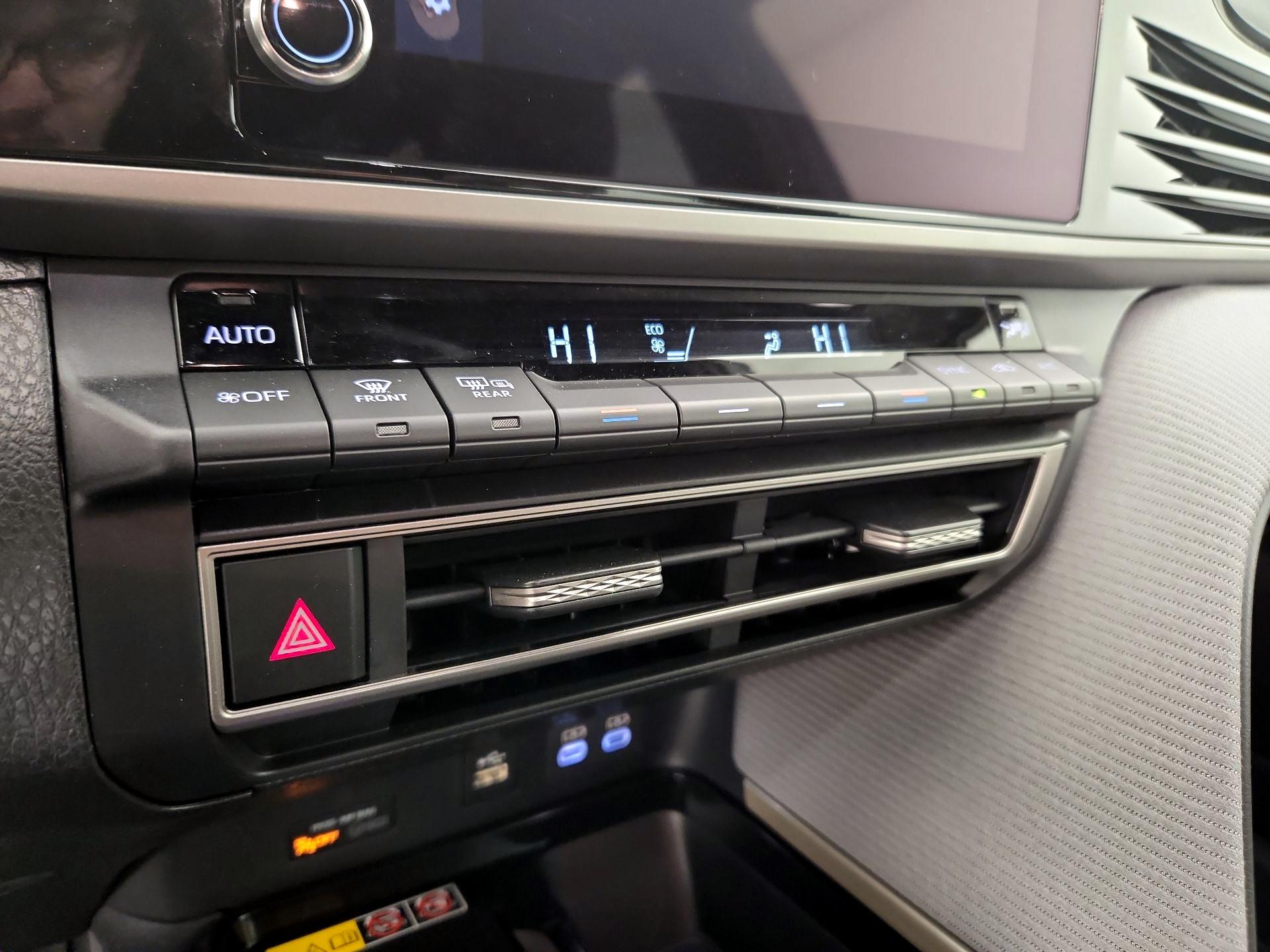 Thumbnail: 2026 Toyota Camry - 16