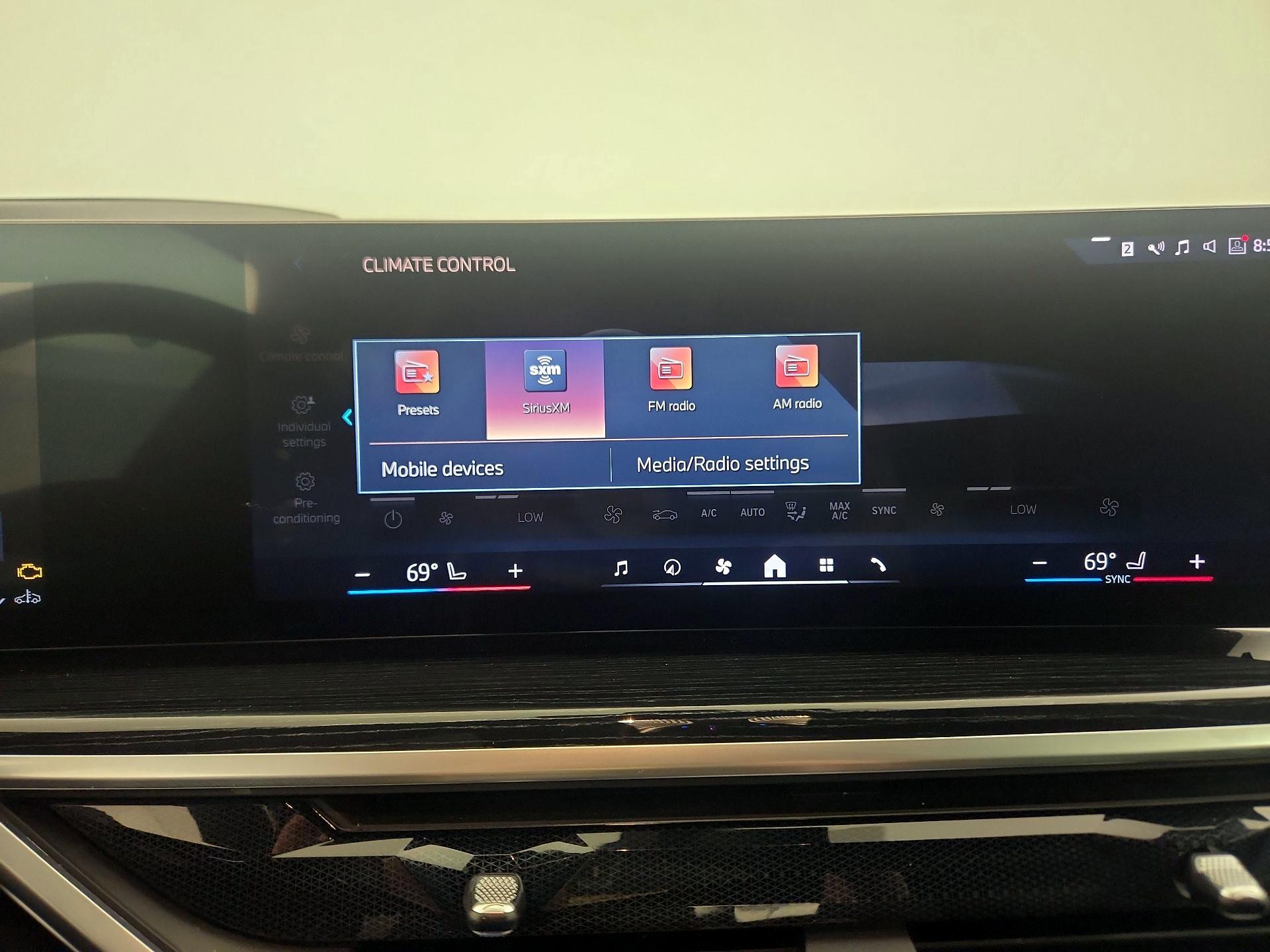 Thumbnail: 2024 BMW X5 - 16