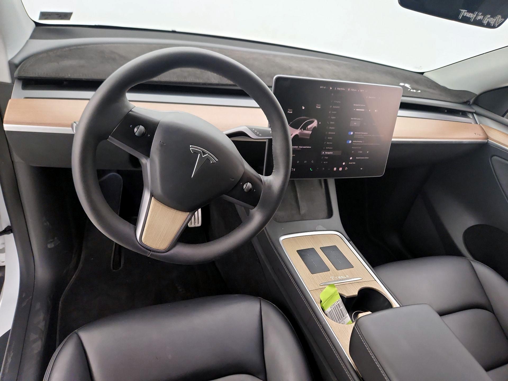 Thumbnail: 2022 Tesla Model Y - 9