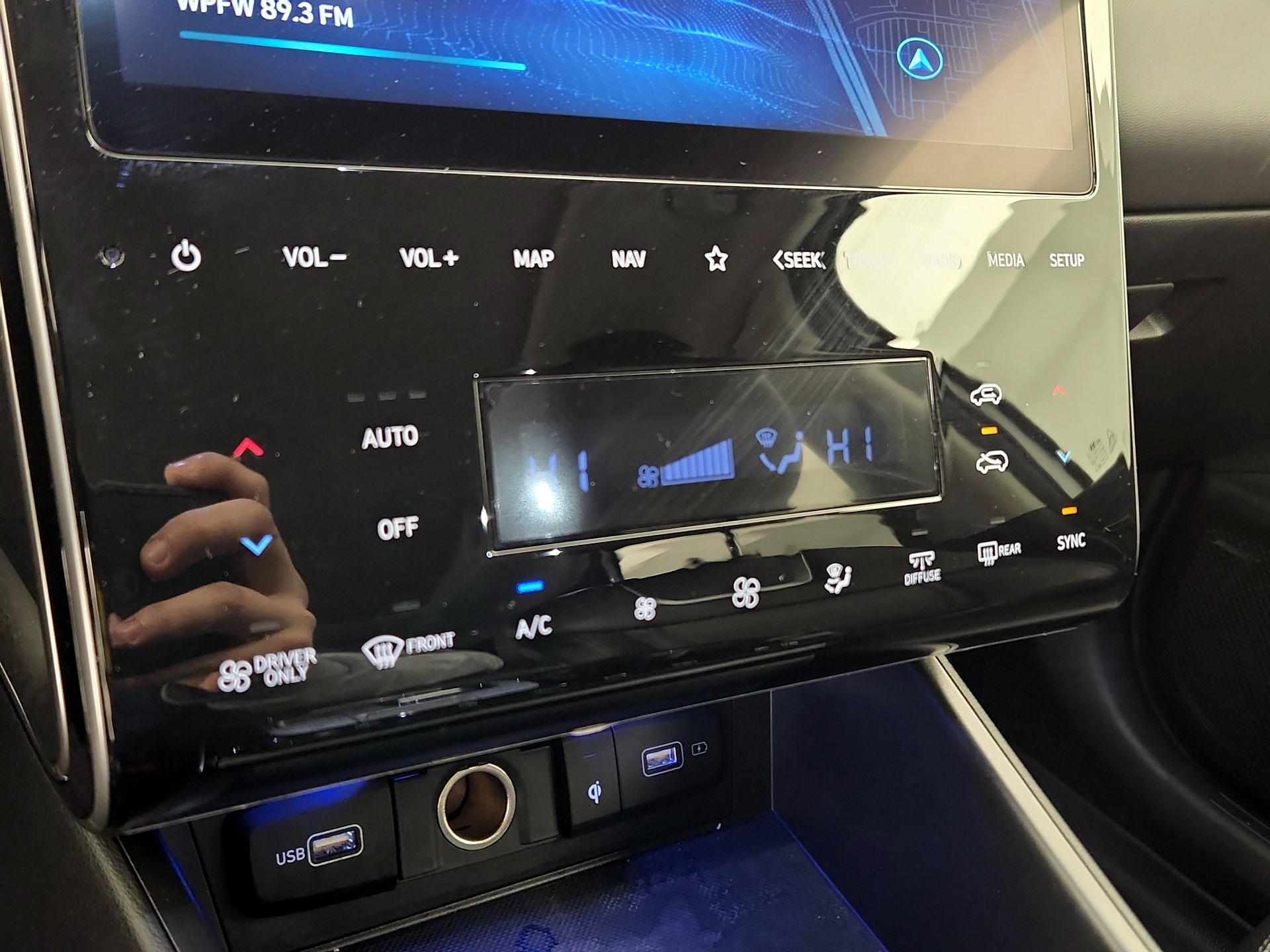 Thumbnail: 2023 Hyundai Tucson - 16