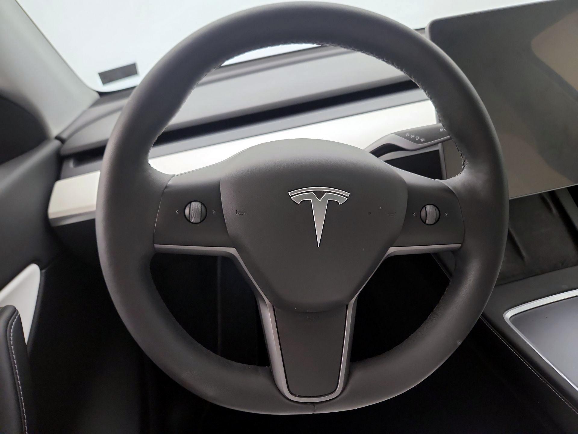 Thumbnail: 2022 Tesla Model Y - 10