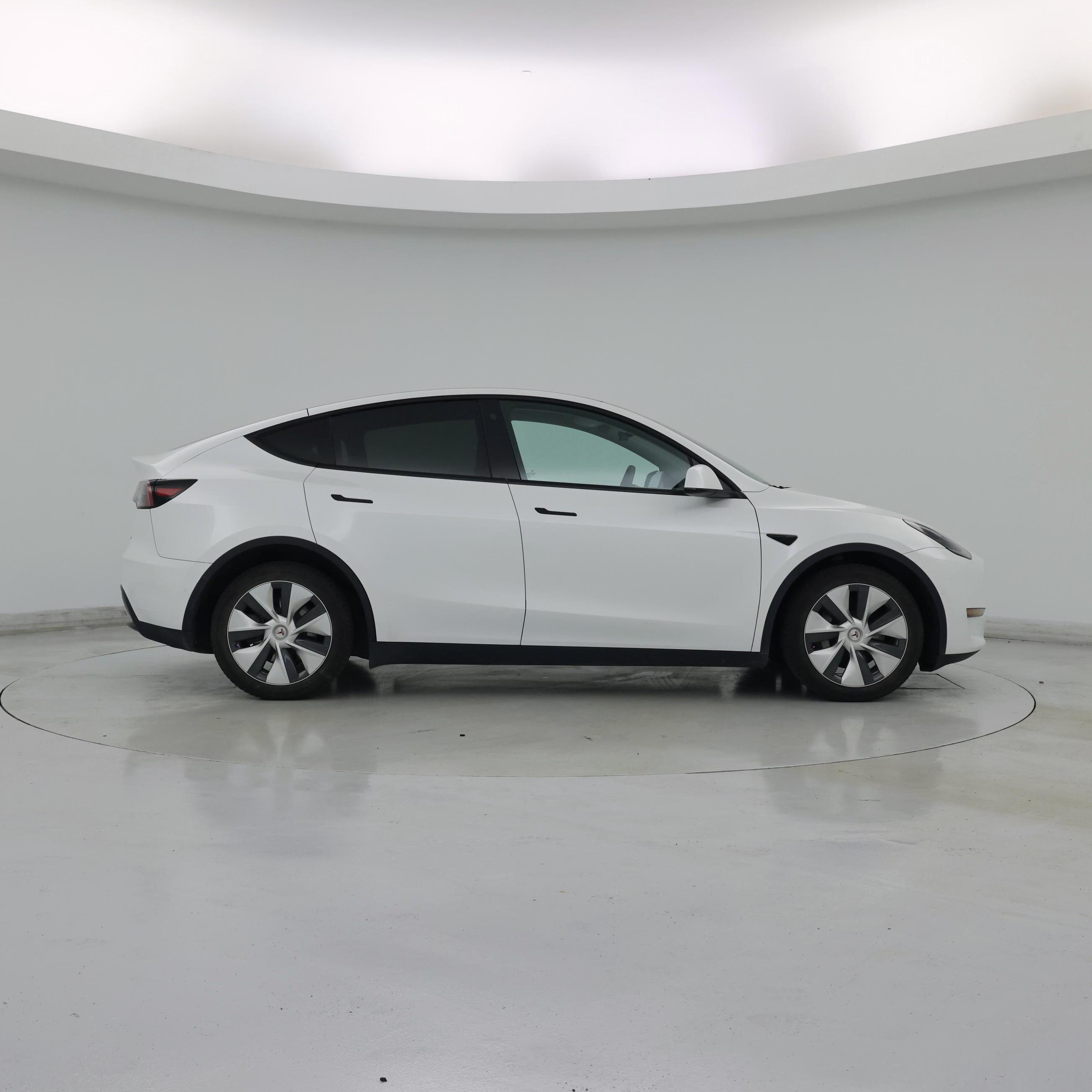 Thumbnail: 2022 Tesla Model Y - 7