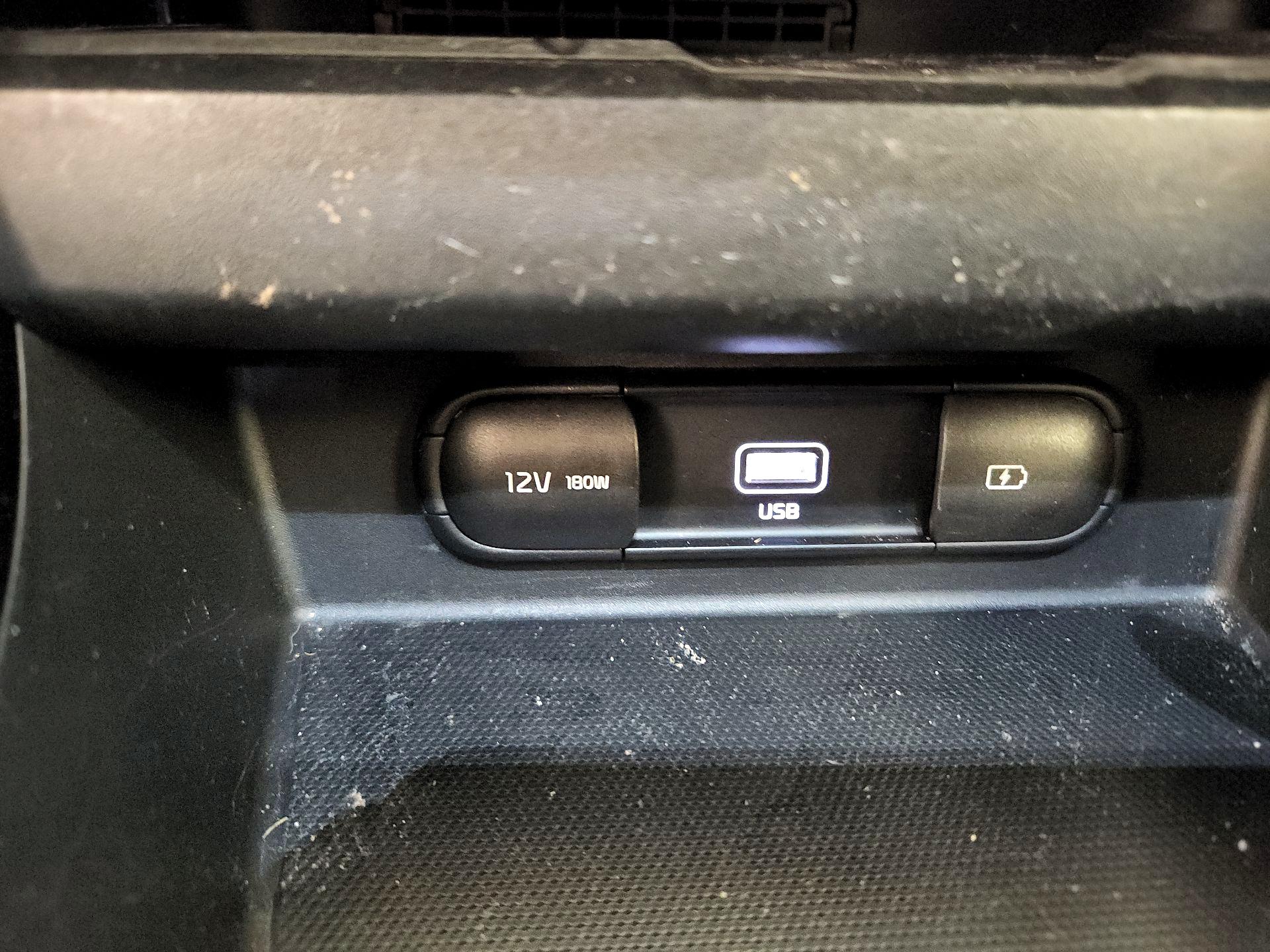 Thumbnail: 2021 Kia Seltos - 18