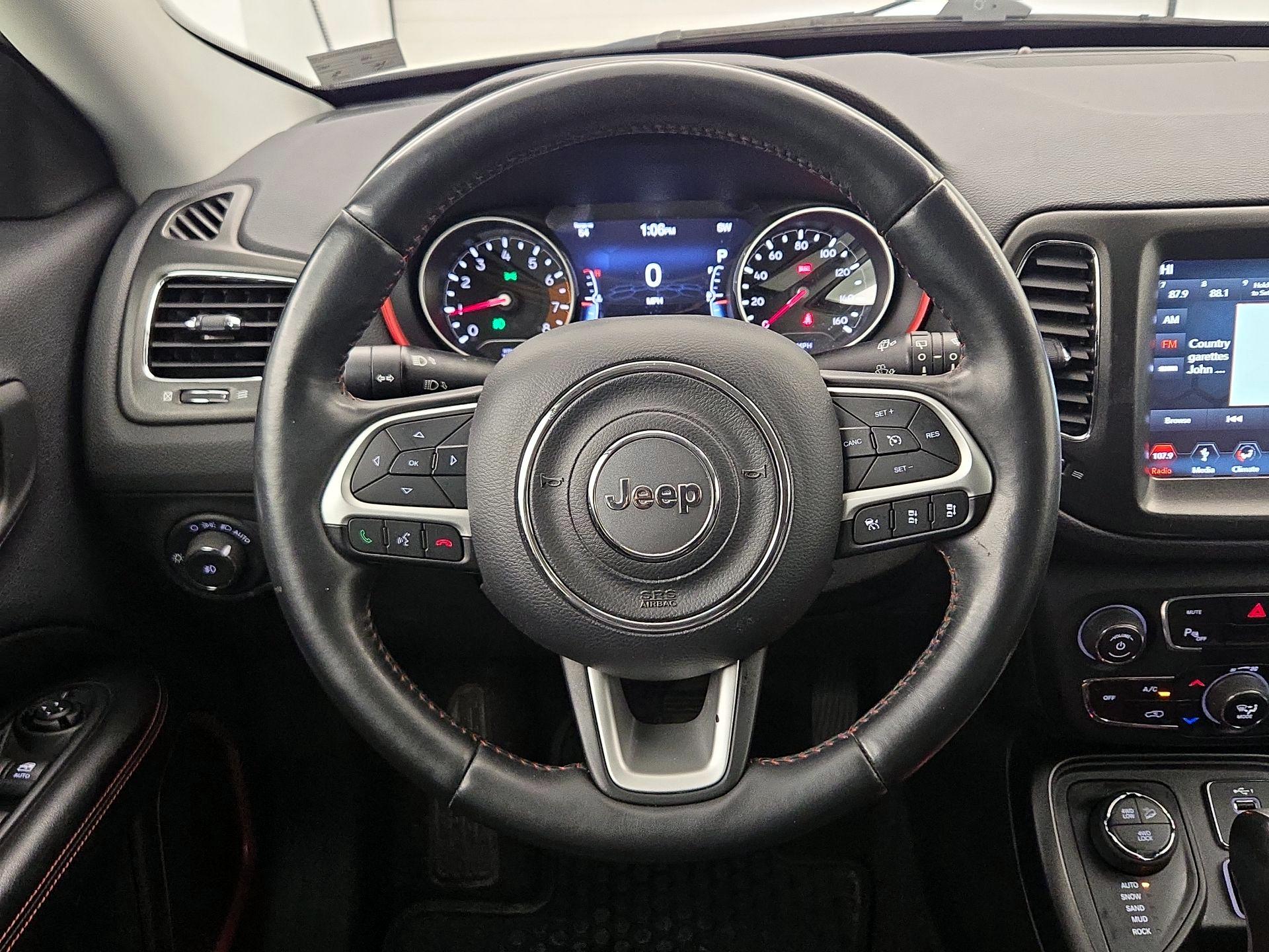 Thumbnail: 2019 Jeep Compass - 10