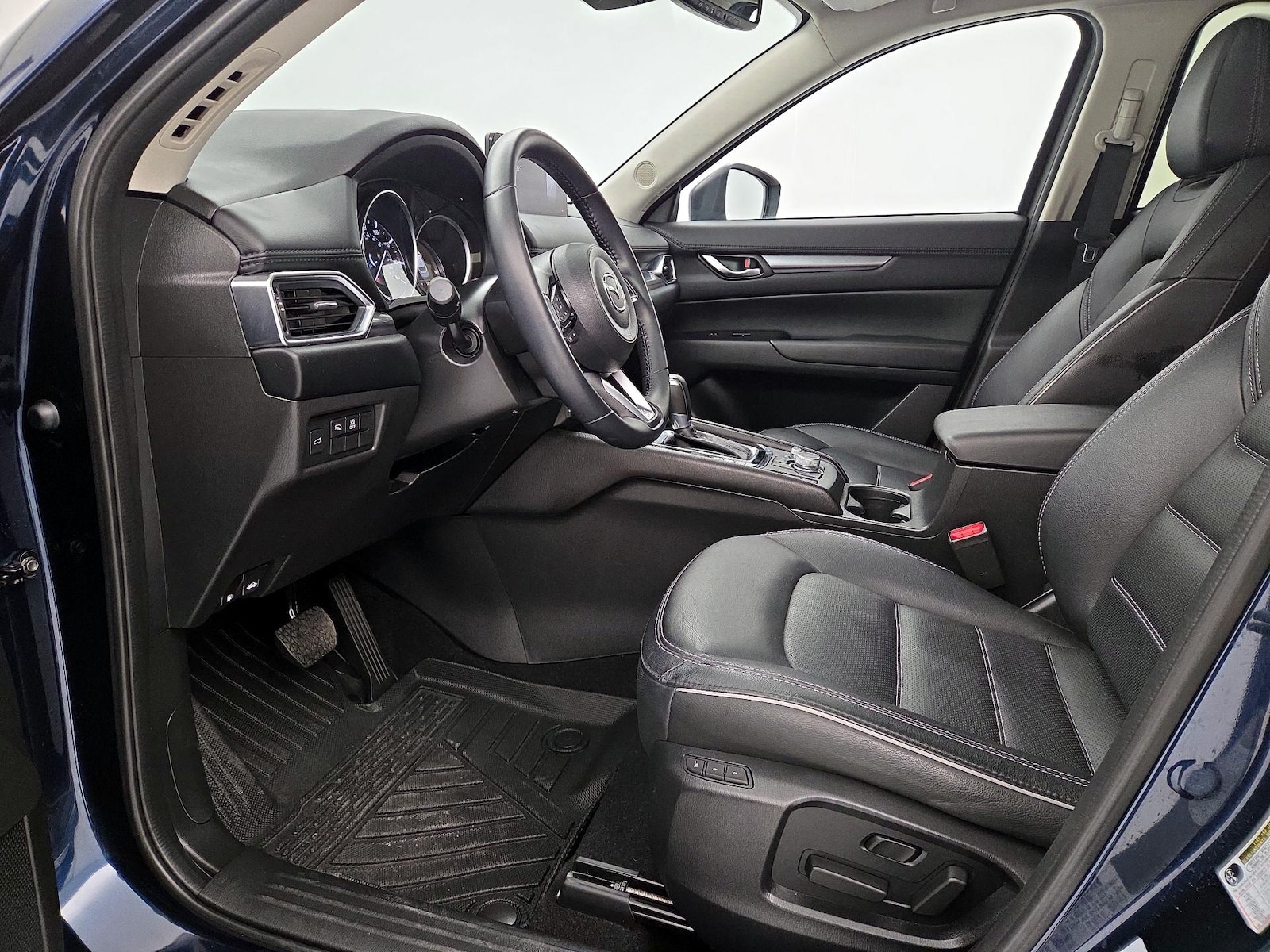 2024 Mazda CX-5 S Preferred package - Photo 12