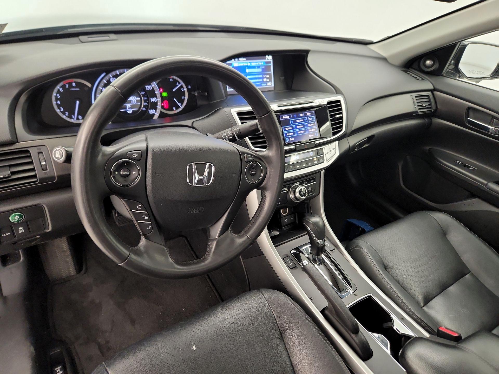 Thumbnail: 2015 Honda Accord - 9