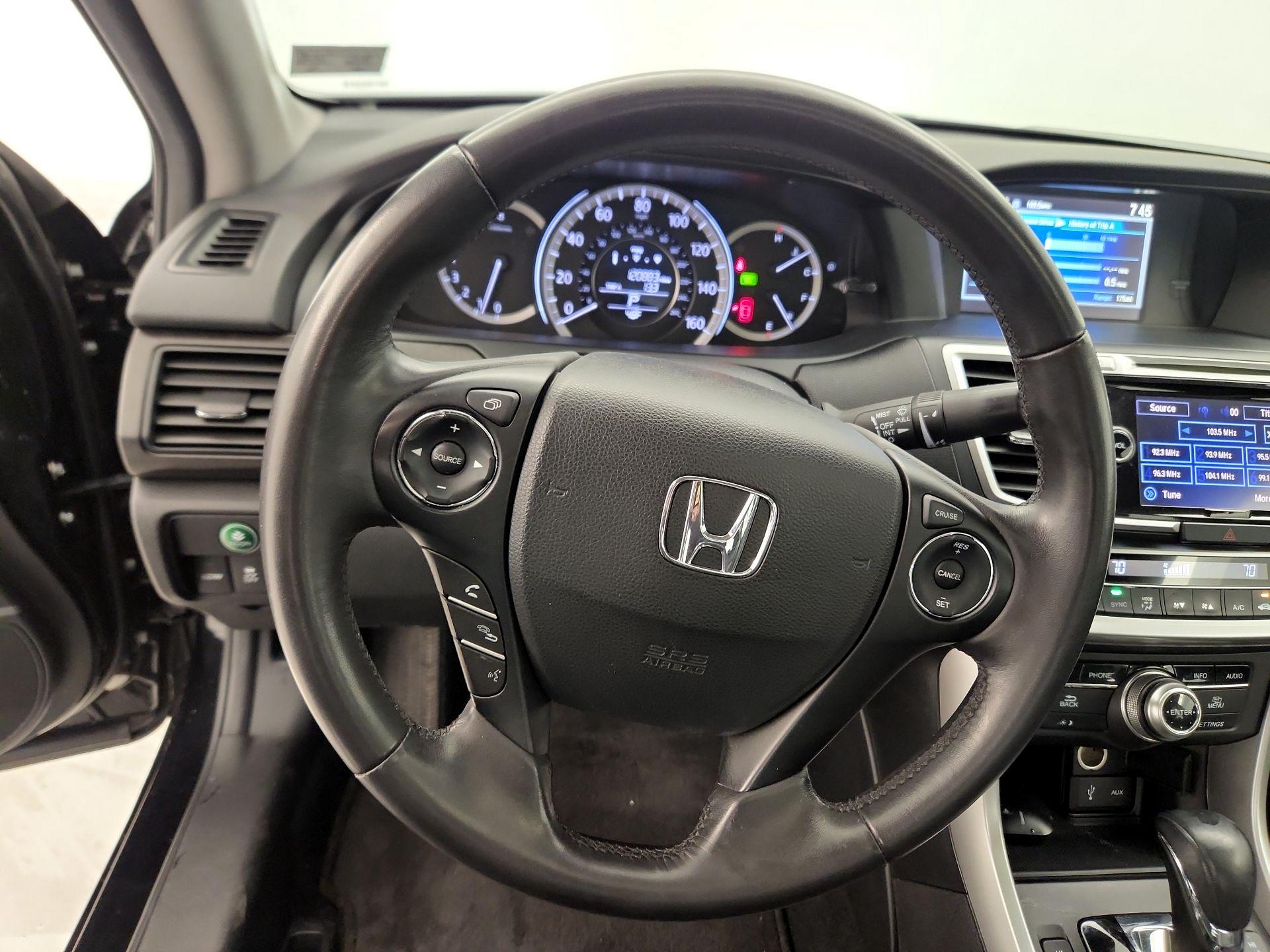 Thumbnail: 2015 Honda Accord - 10