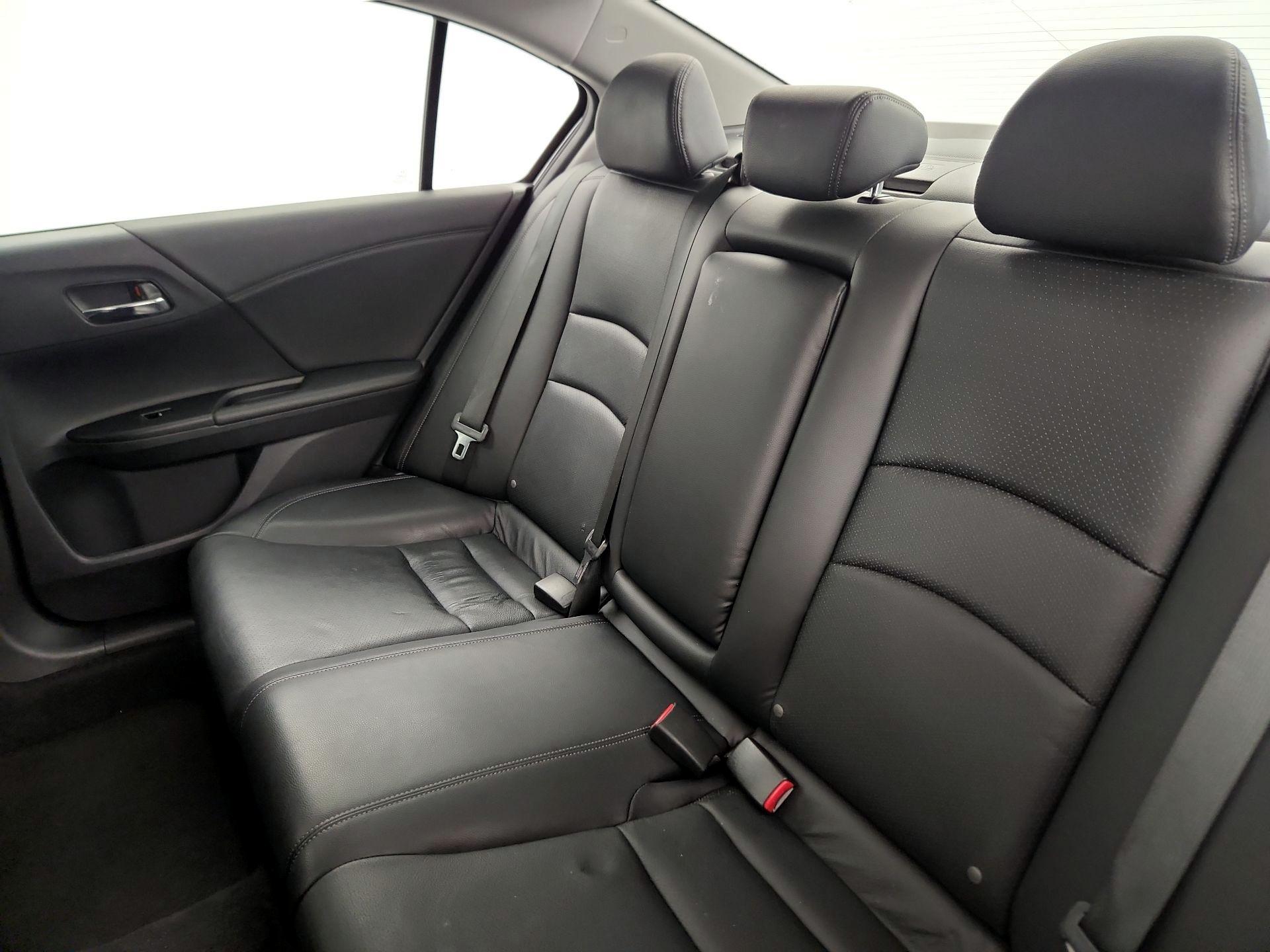 Thumbnail: 2015 Honda Accord - 20