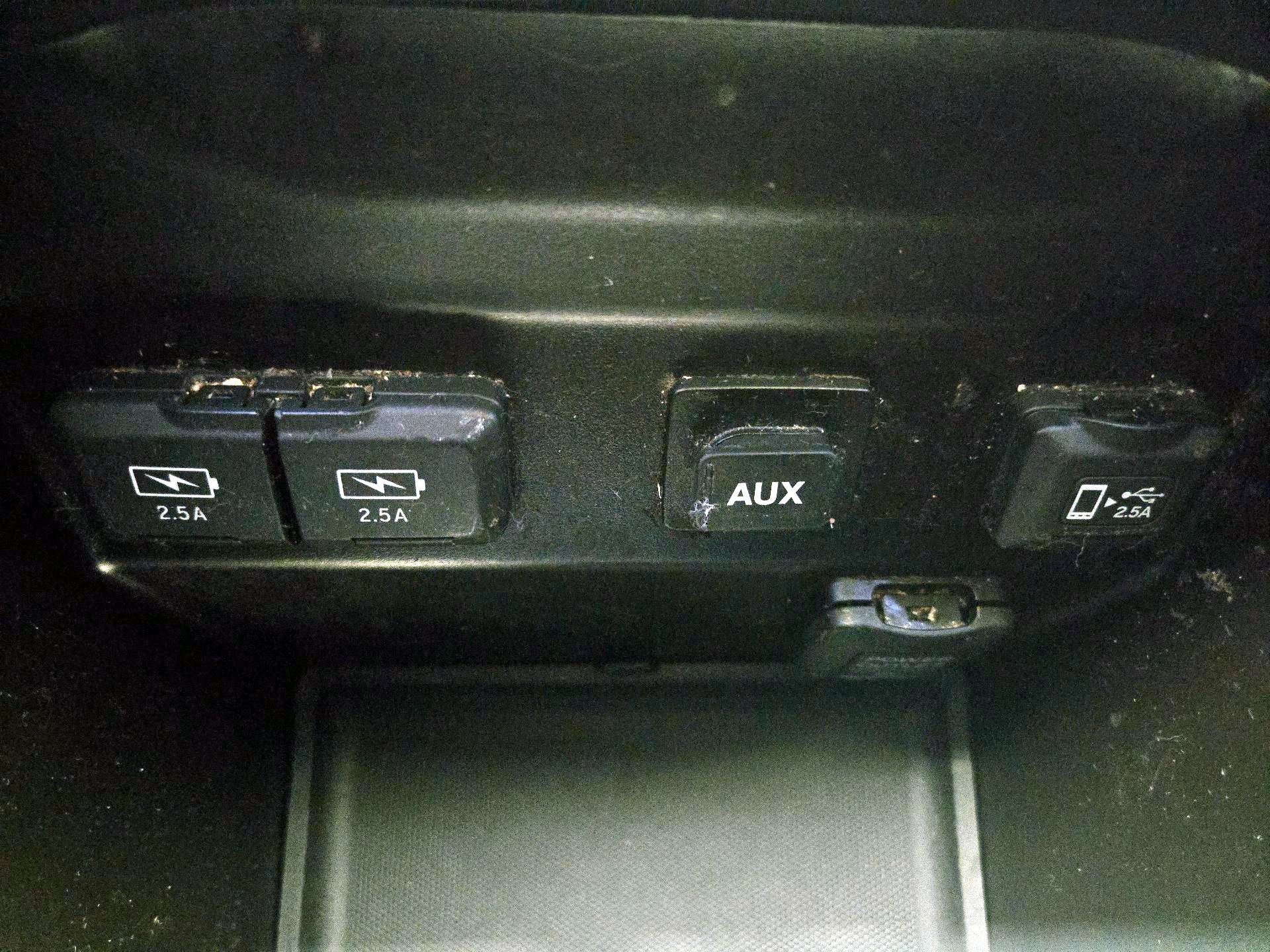 Thumbnail: 2019 Acura MDX - 18