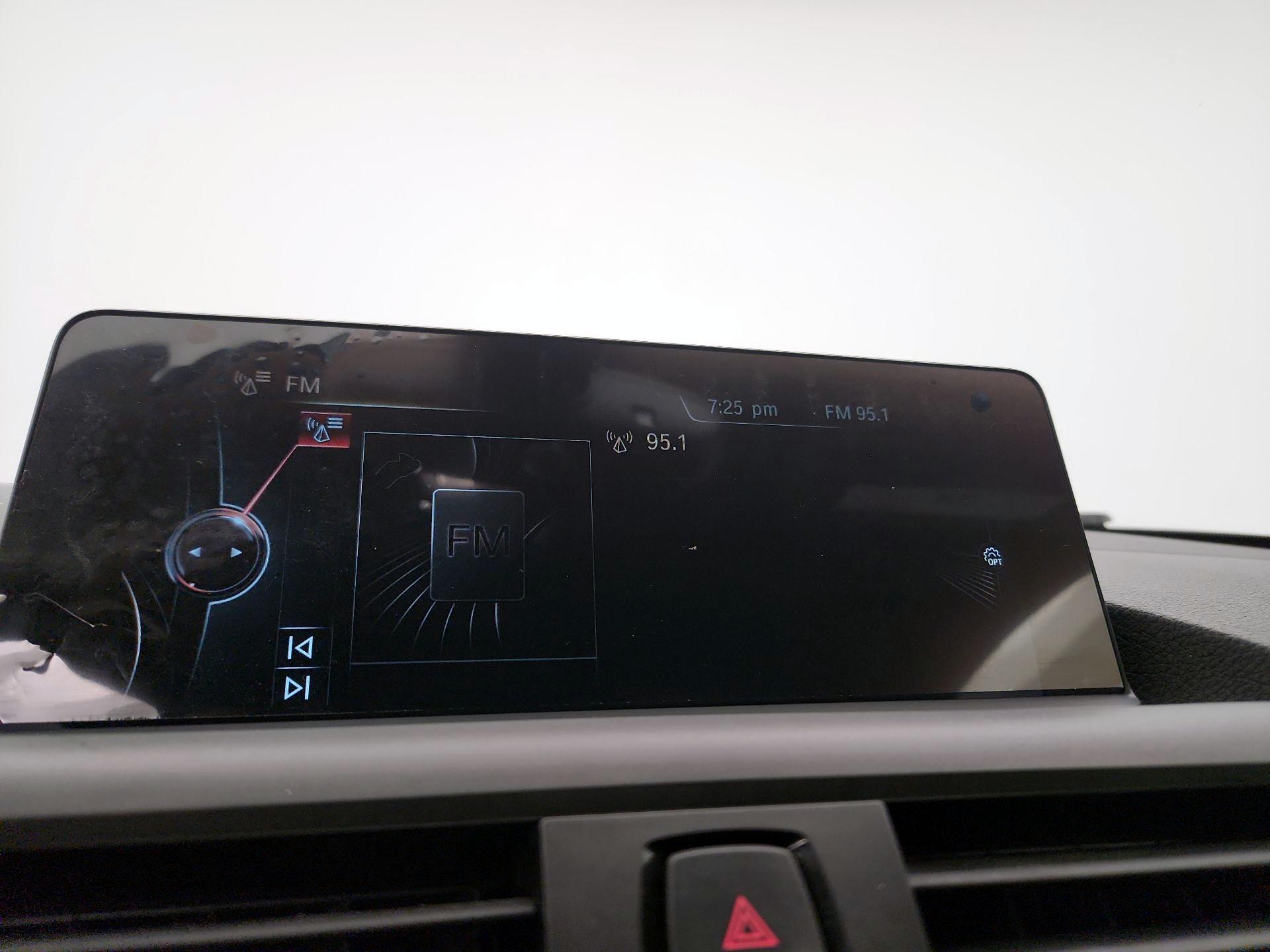 Thumbnail: 2015 BMW 2 Series - 16