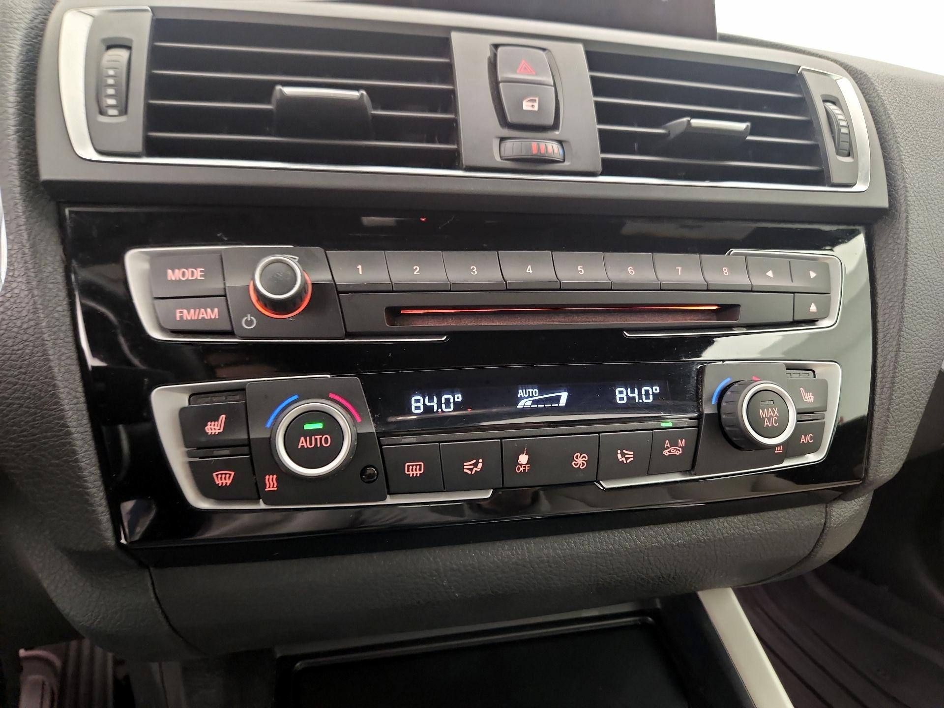 Thumbnail: 2015 BMW 2 Series - 17