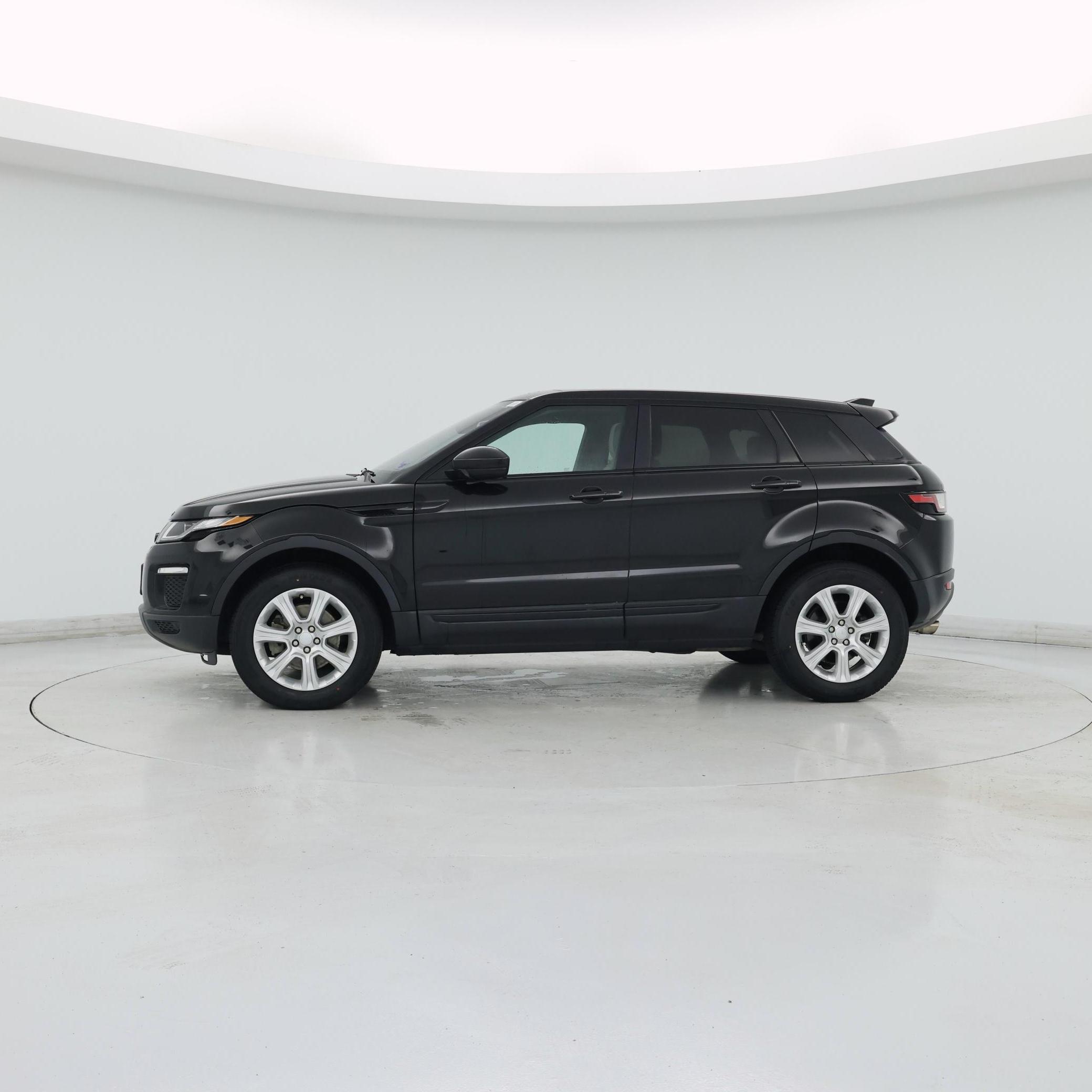 Thumbnail: 2017 Land Rover Range Rover Evoque - 3