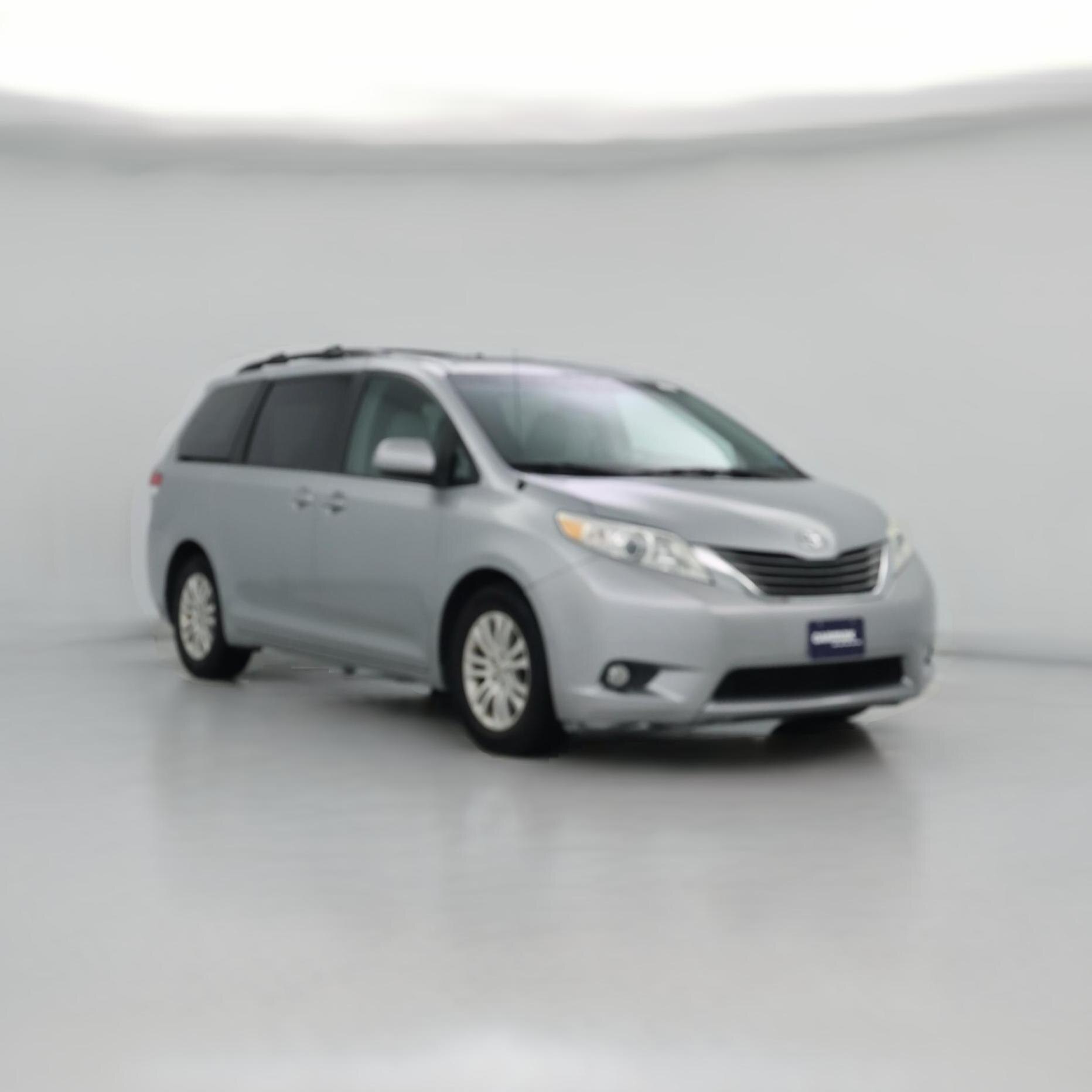 Thumbnail: 2014 Toyota Sienna - 1