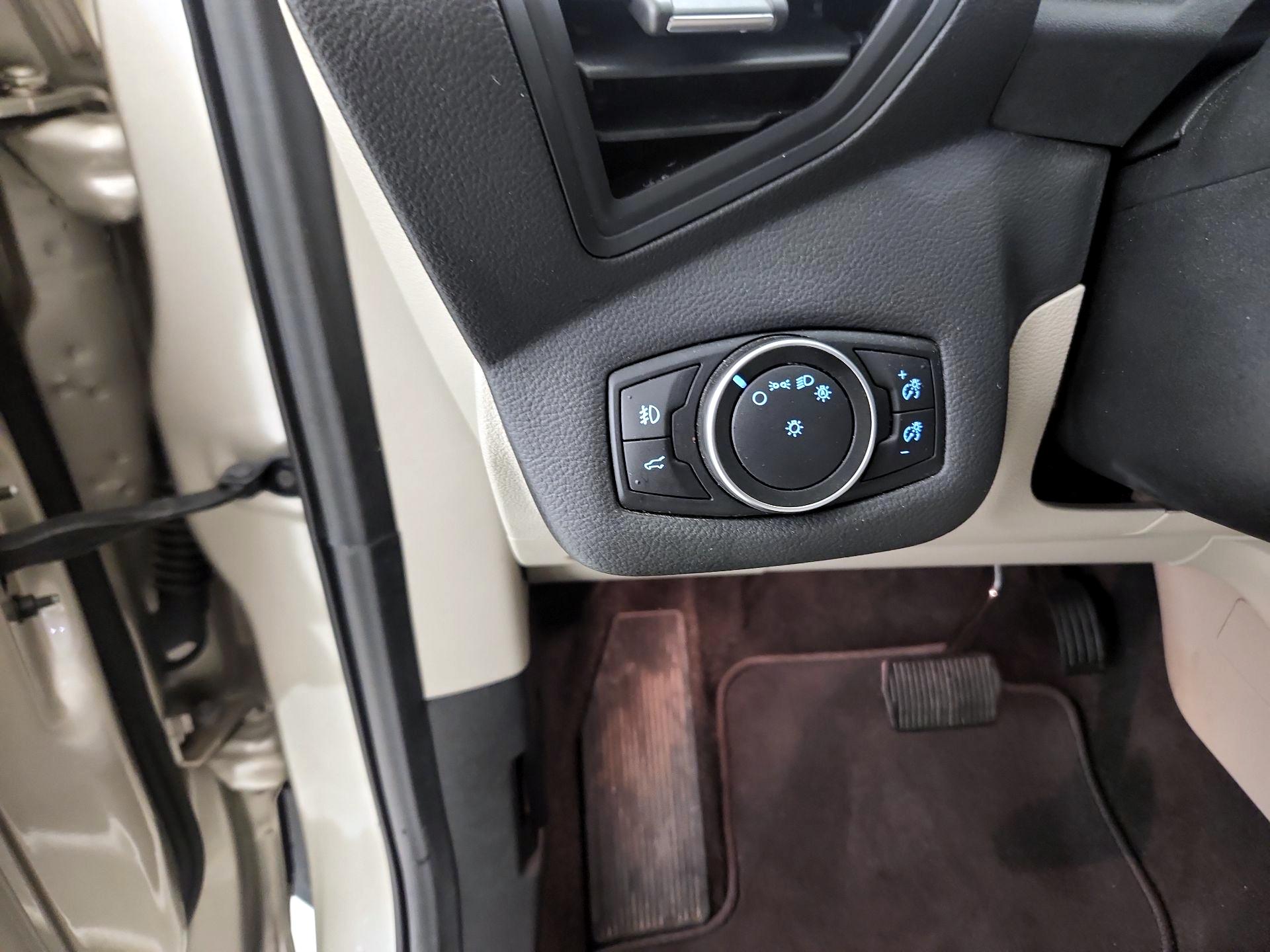 Thumbnail: 2018 Ford Escape - 13