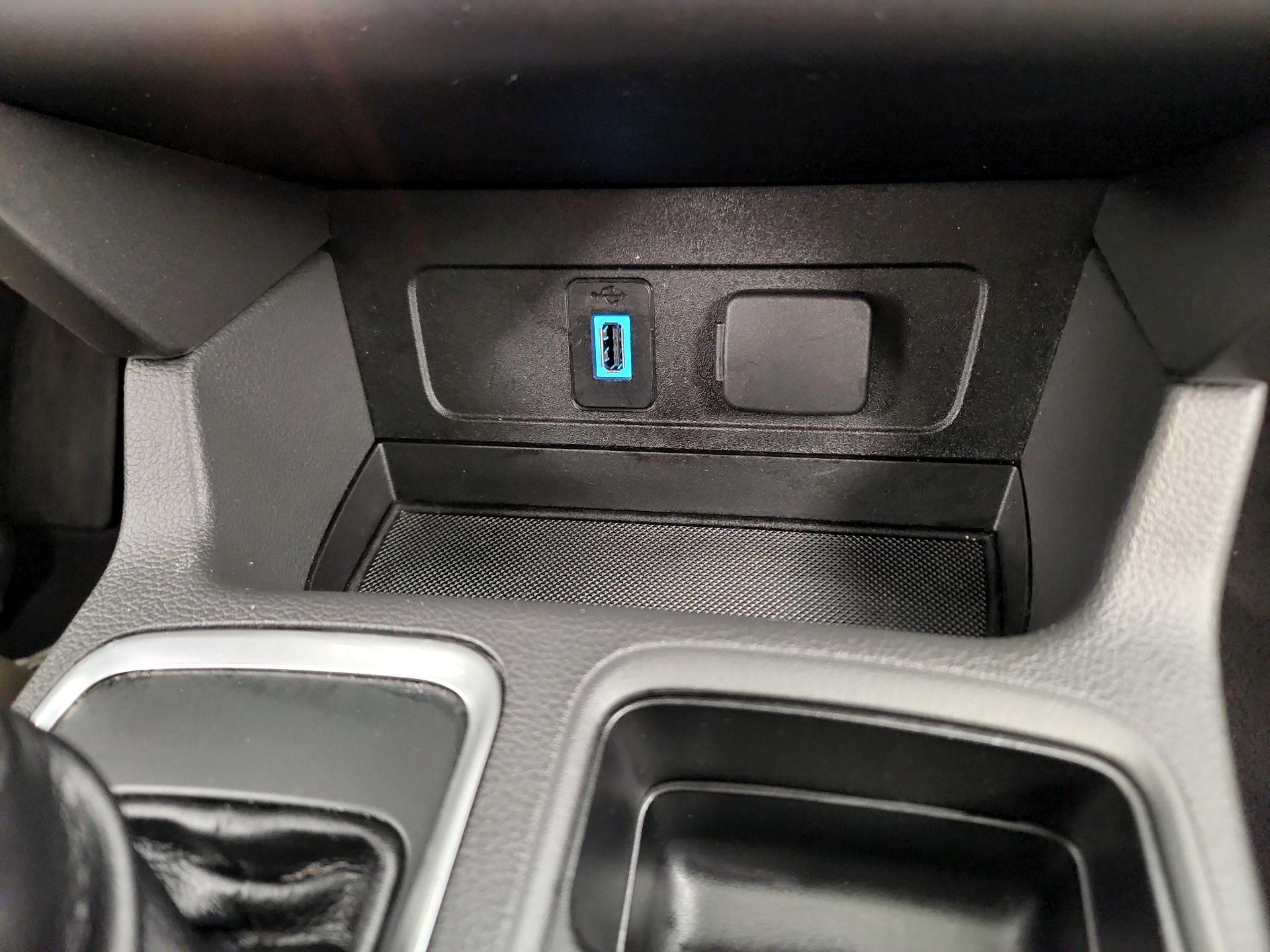 Thumbnail: 2018 Ford Escape - 18