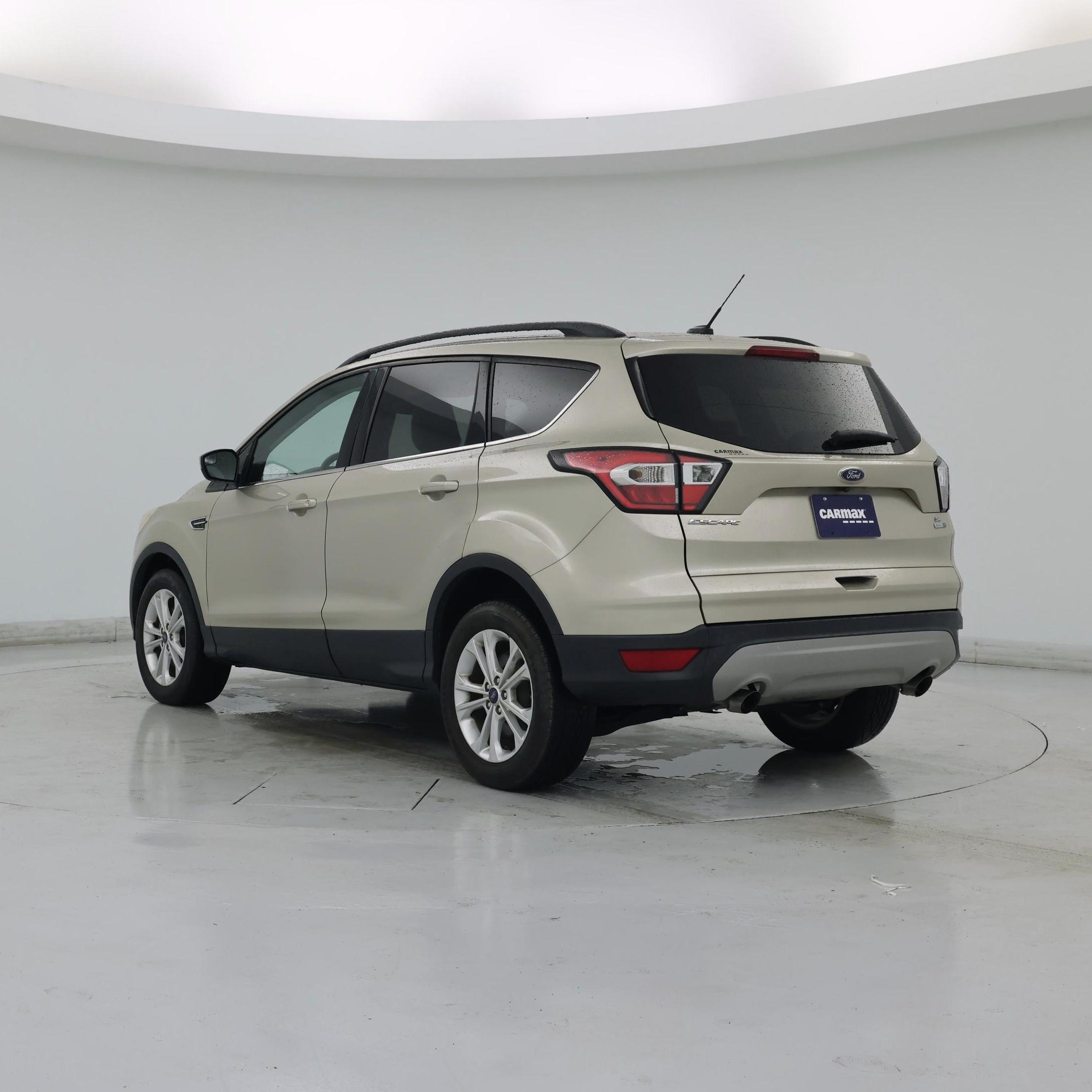 Thumbnail: 2018 Ford Escape - 2