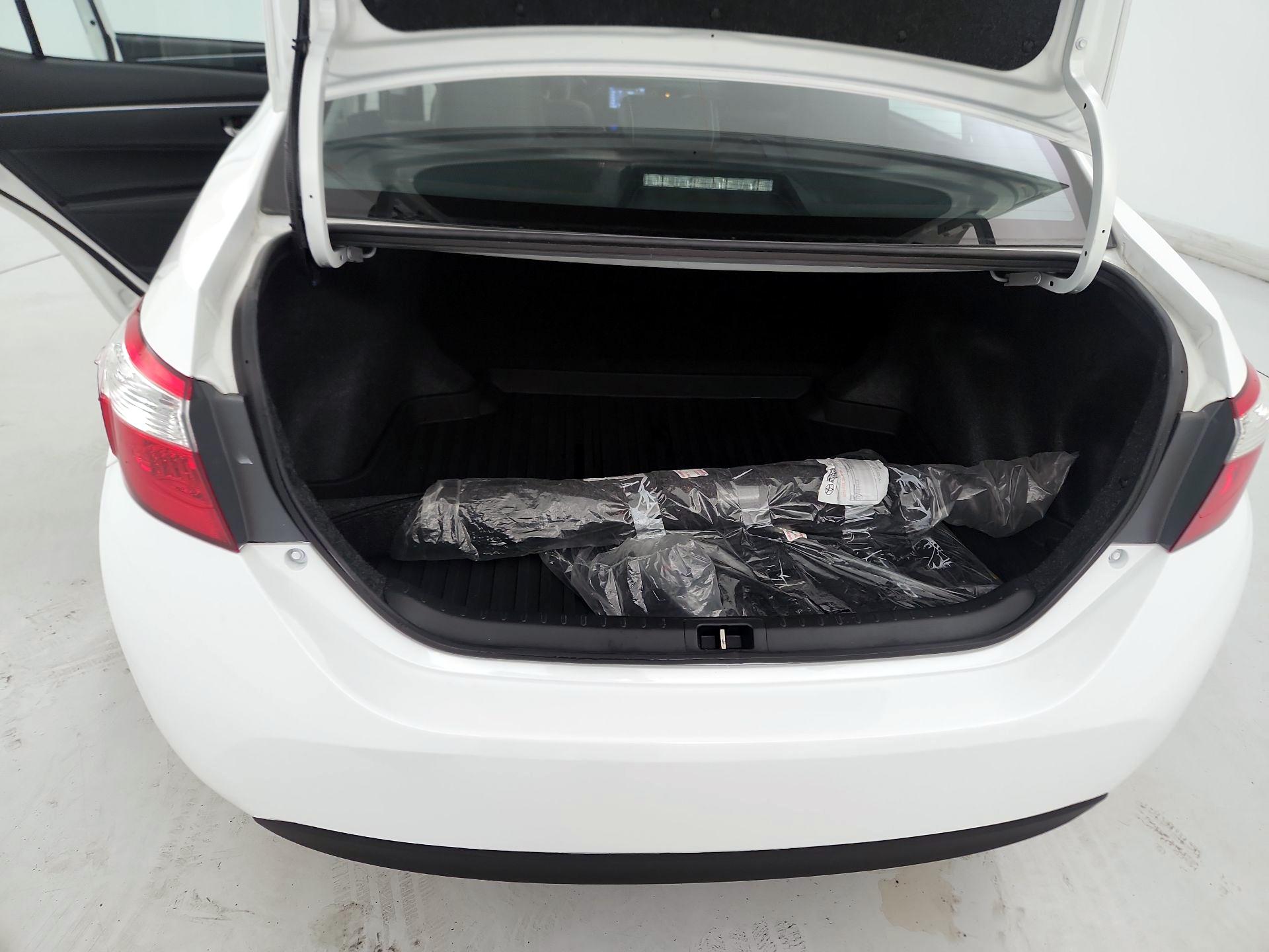 Thumbnail: 2016 Toyota Corolla - 20