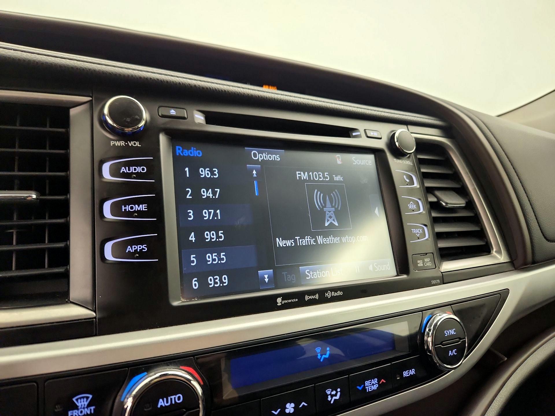 Thumbnail: 2018 Toyota Highlander - 15